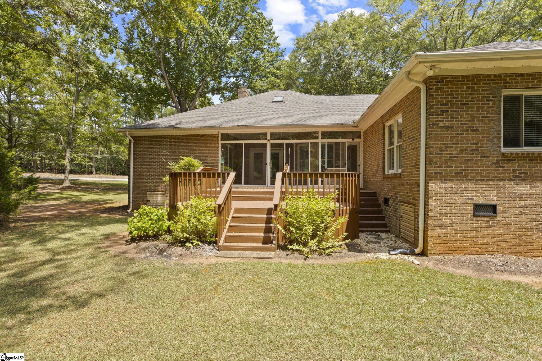 142 Snow Road Pelzer, SC 29669