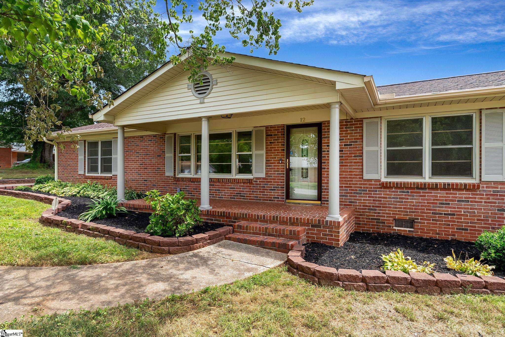 12 Tucson Drive Greenville, SC 29617
