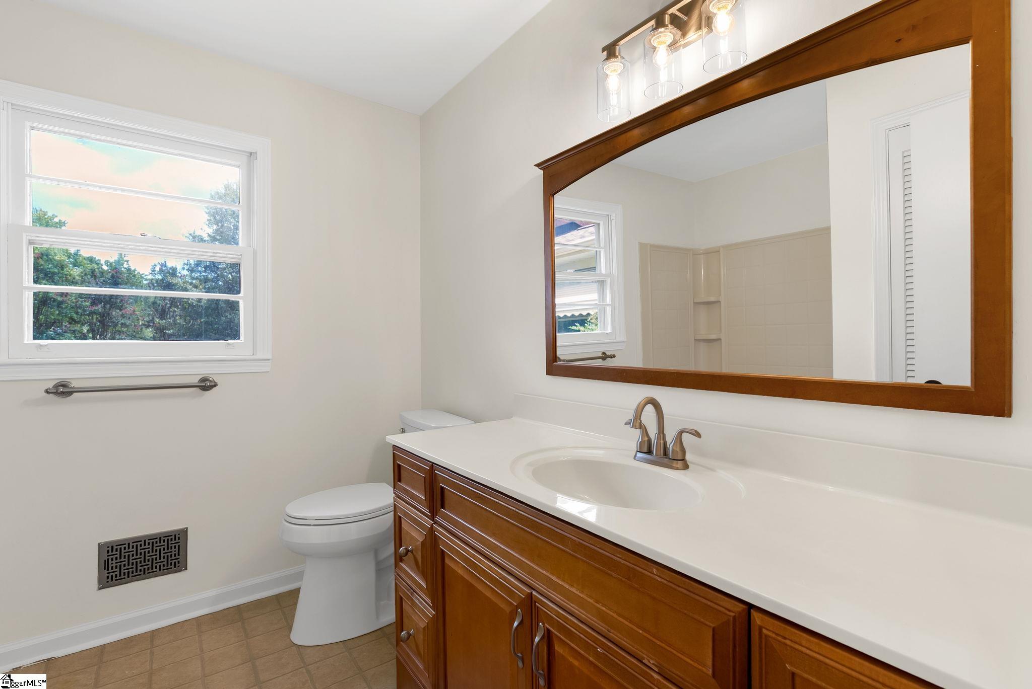 12 Tucson Drive Greenville, SC 29617