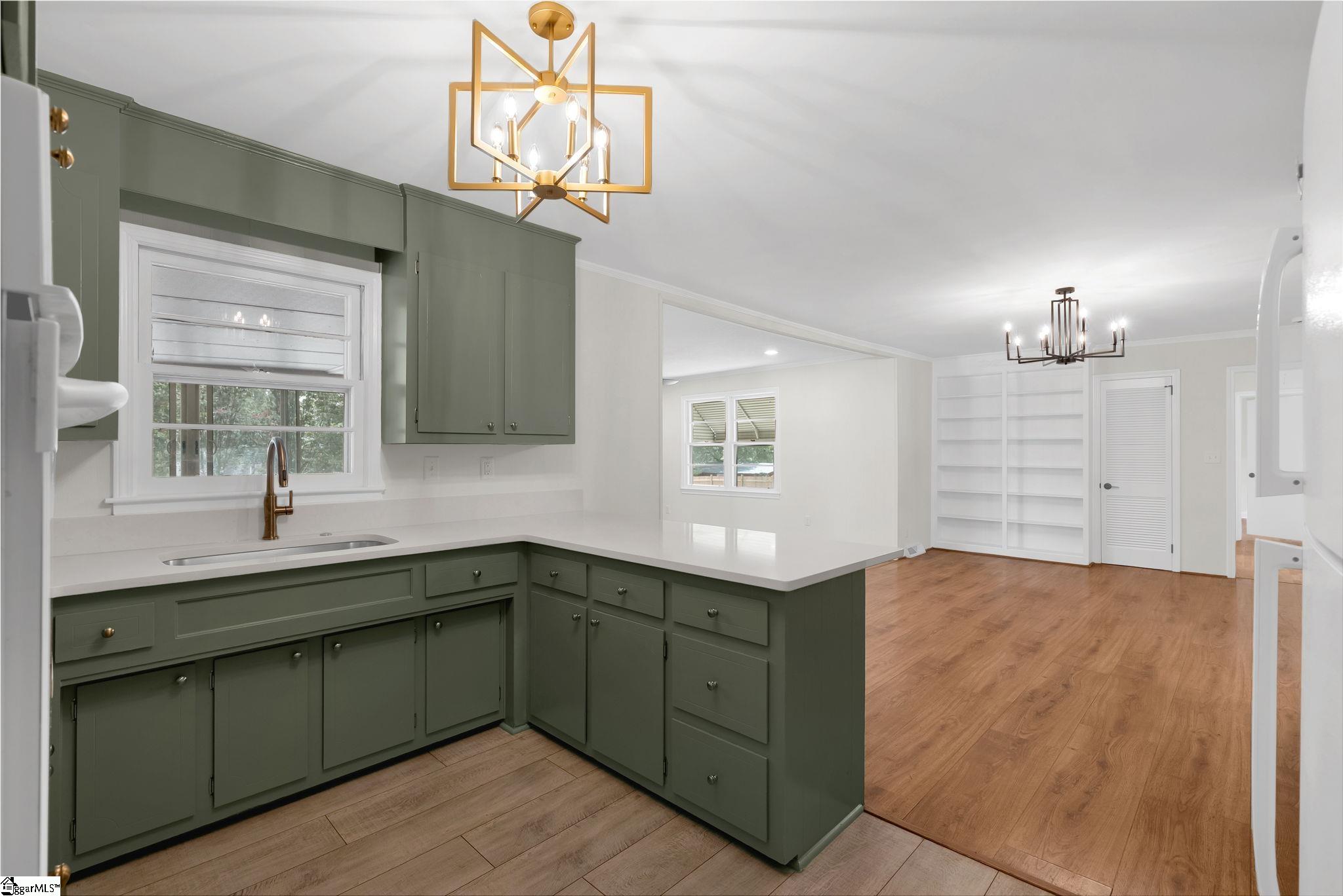 12 Tucson Drive Greenville, SC 29617