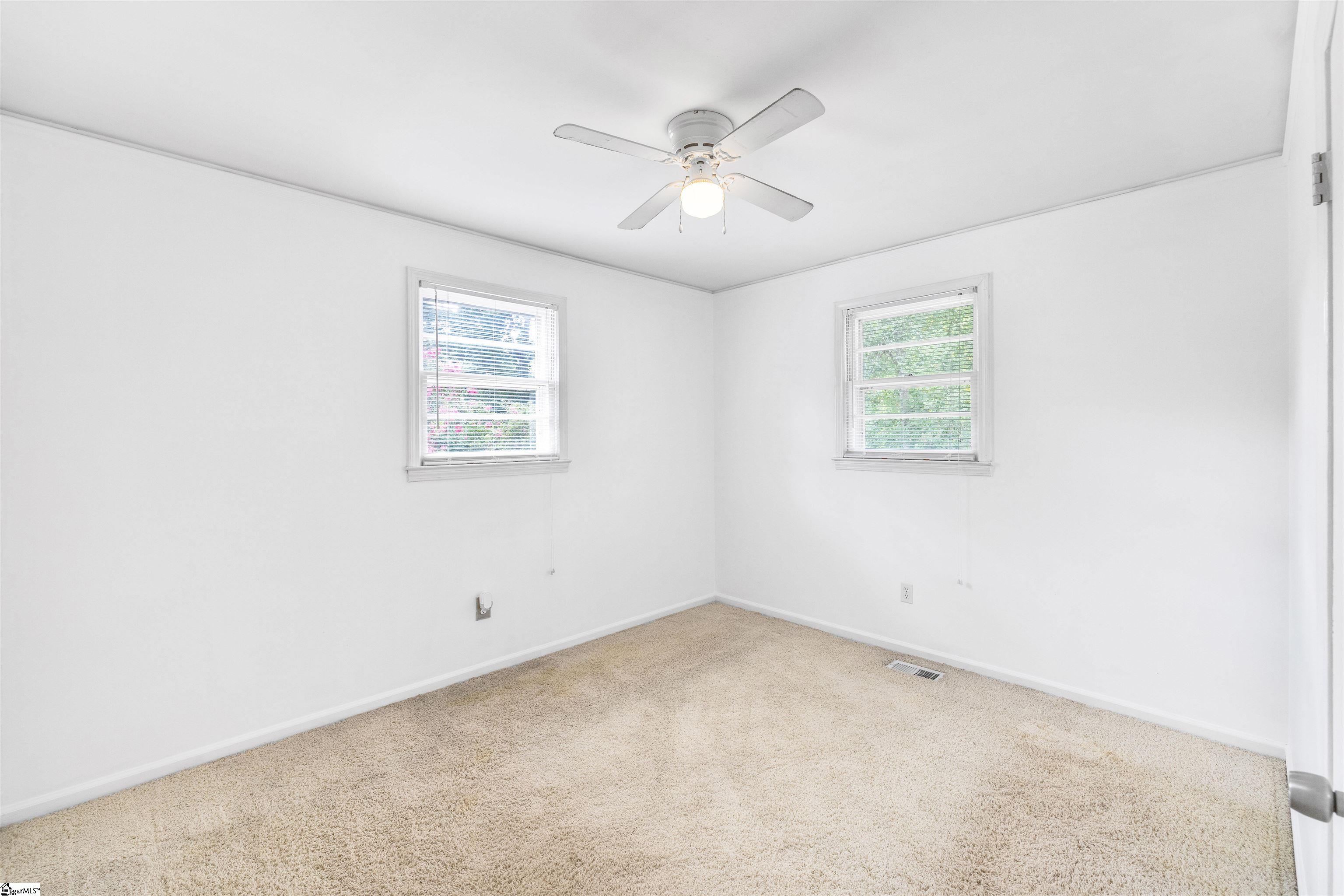 24 Bluffside Drive Greenville, SC 29611
