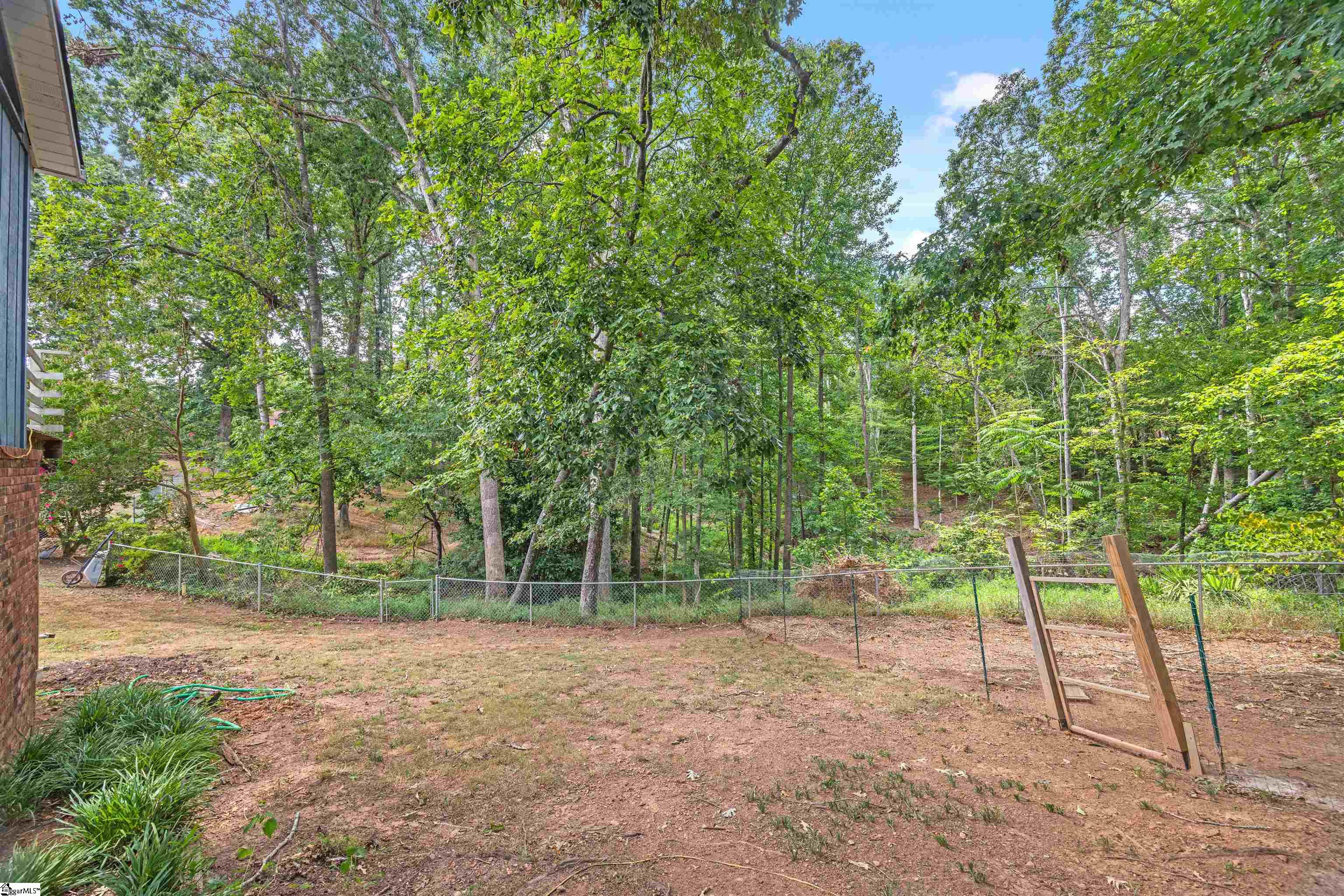 24 Bluffside Drive Greenville, SC 29611