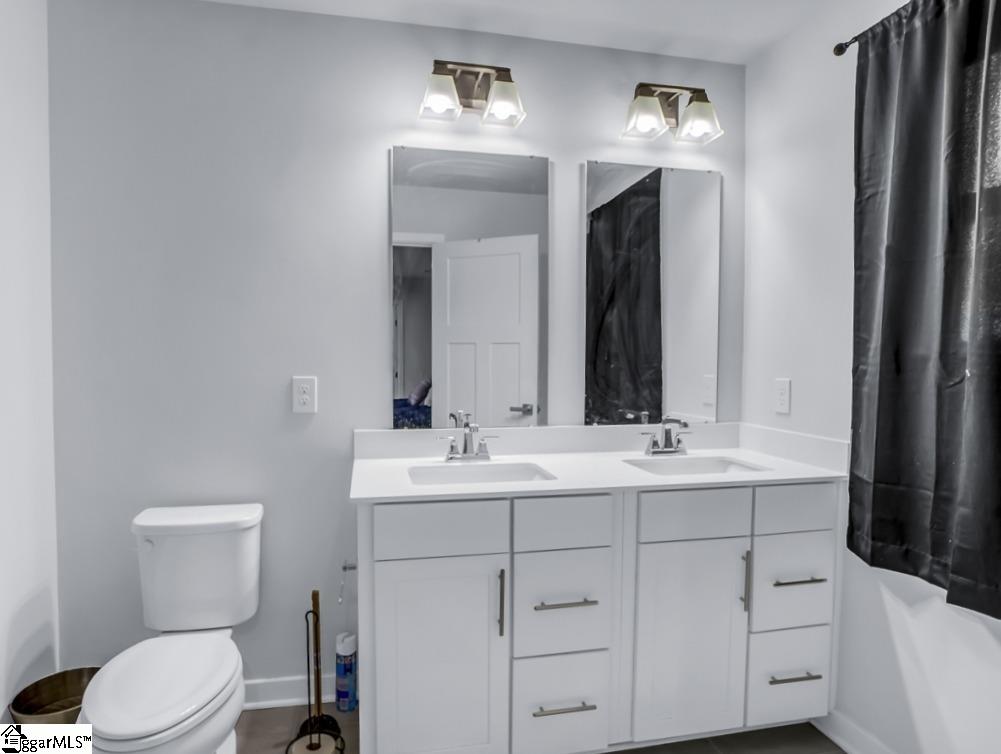 516 Martin Creek Drive Simpsonville, SC 29680