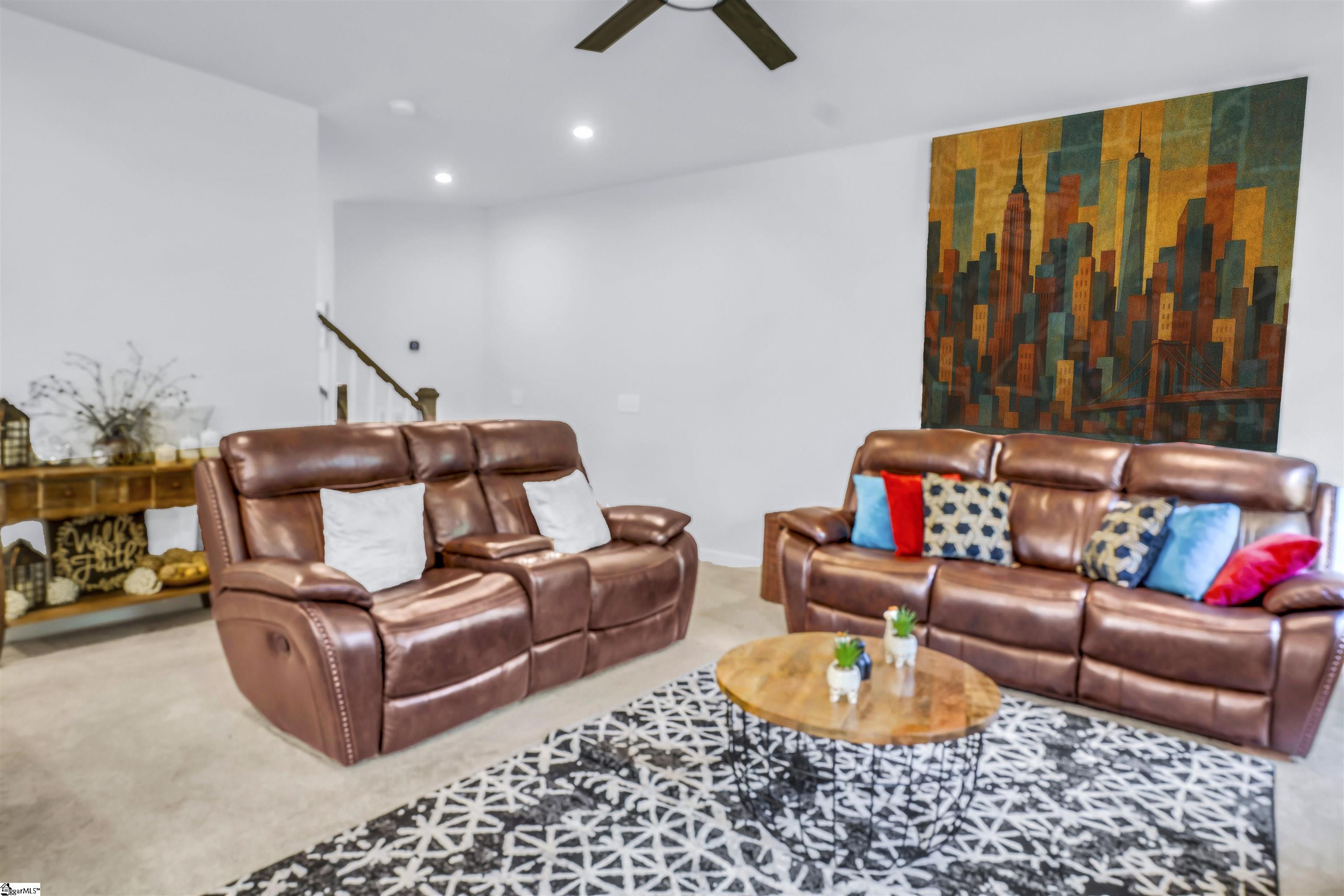 516 Martin Creek Drive Simpsonville, SC 29680