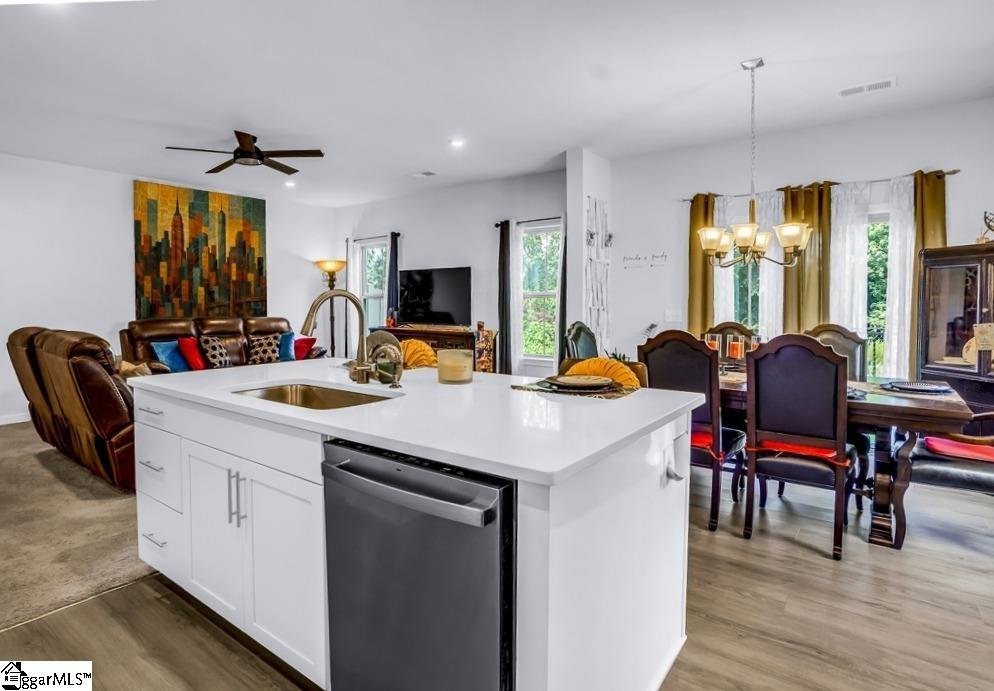 516 Martin Creek Drive Simpsonville, SC 29680
