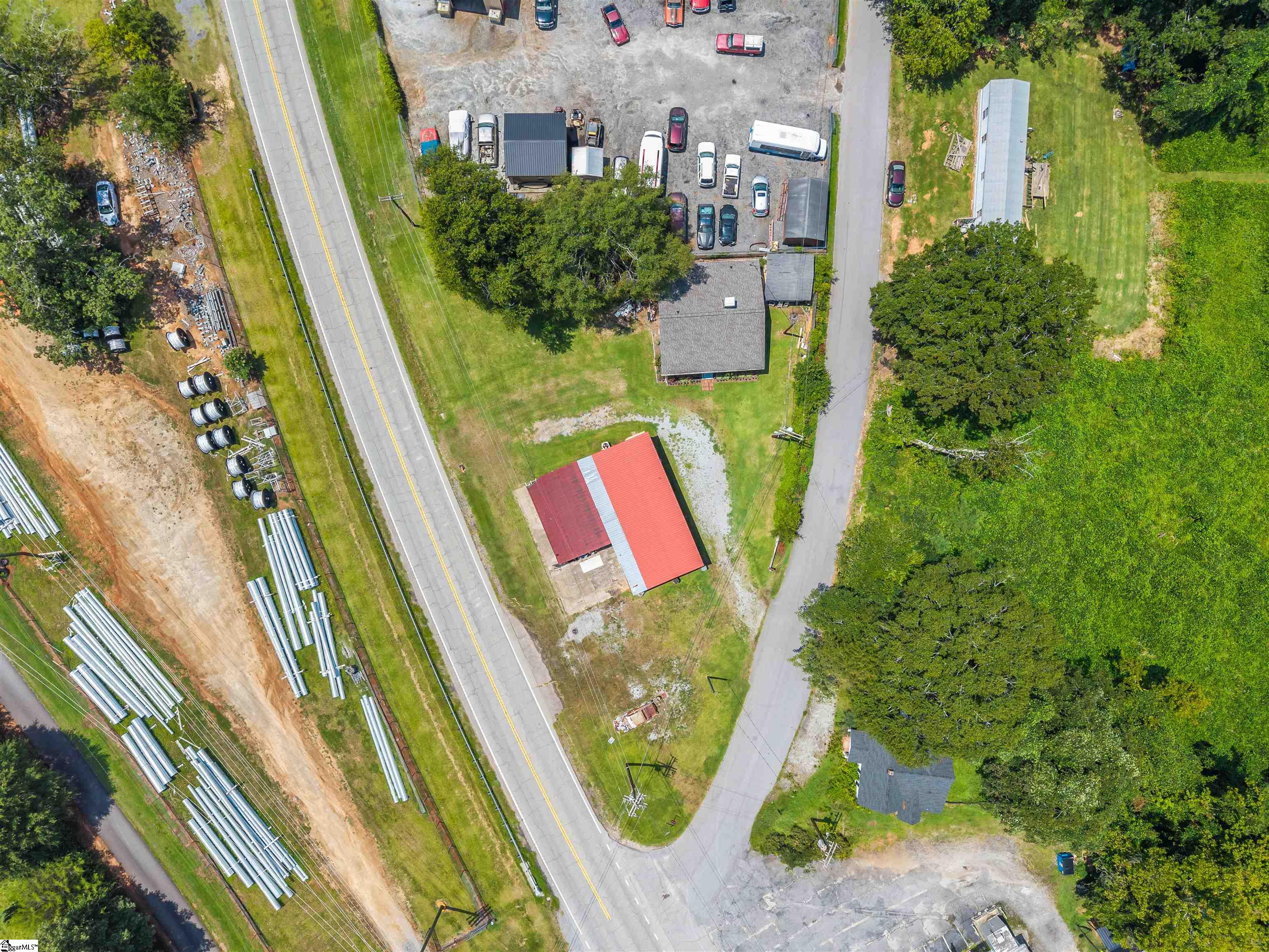 Homes for sale in Pickens, SC | 155 Farrs Bridge Rd, Pickens, SC 29671 | MLS# 1565274