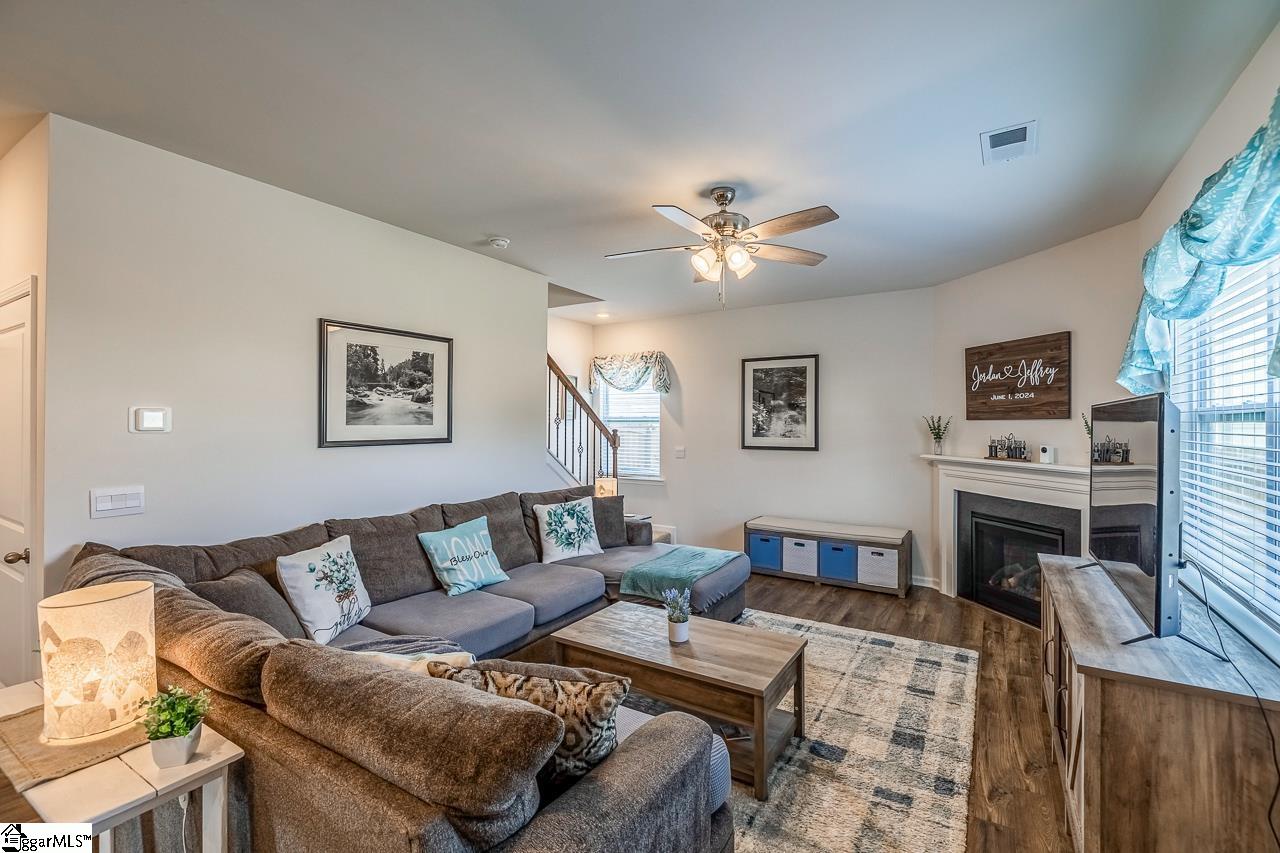 327 Callerton Drive Piedmont, SC 29672
