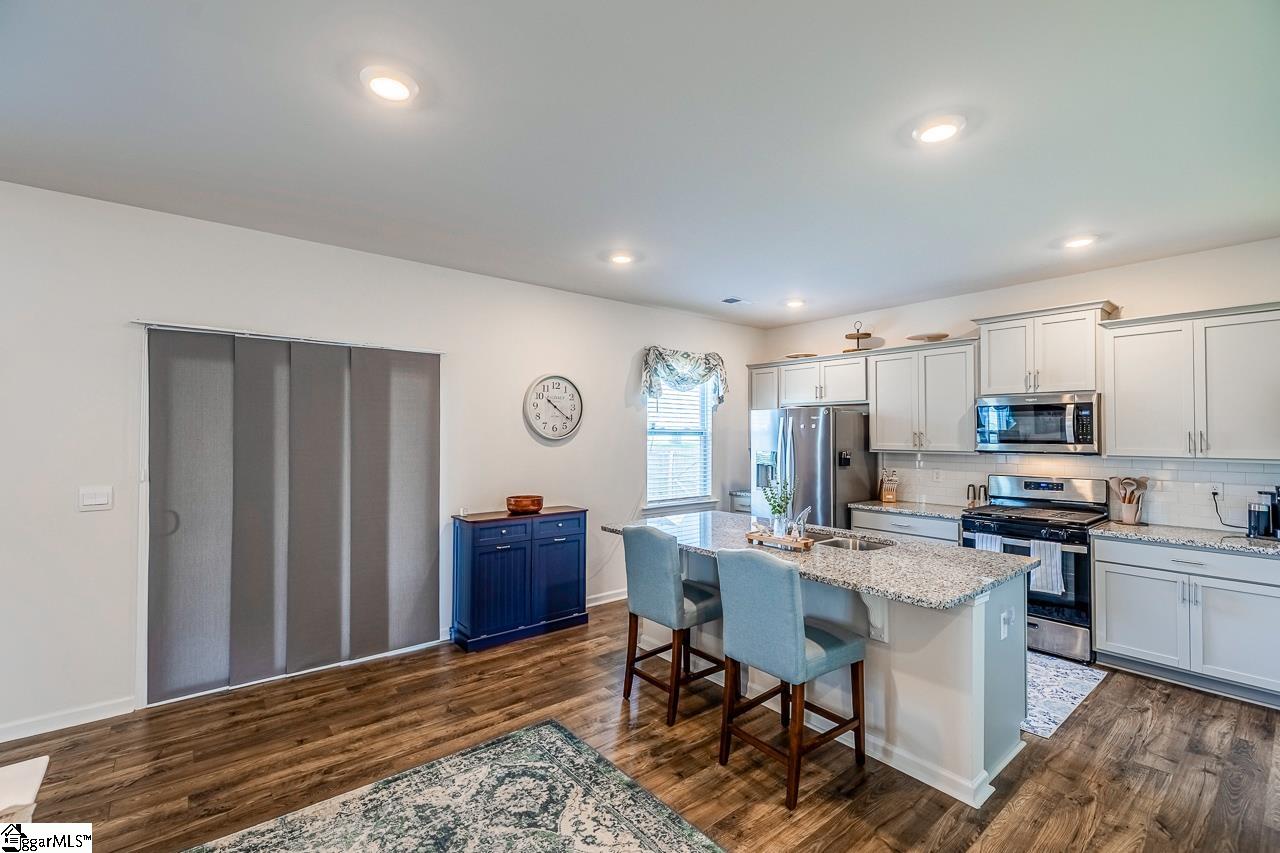 327 Callerton Drive Piedmont, SC 29672