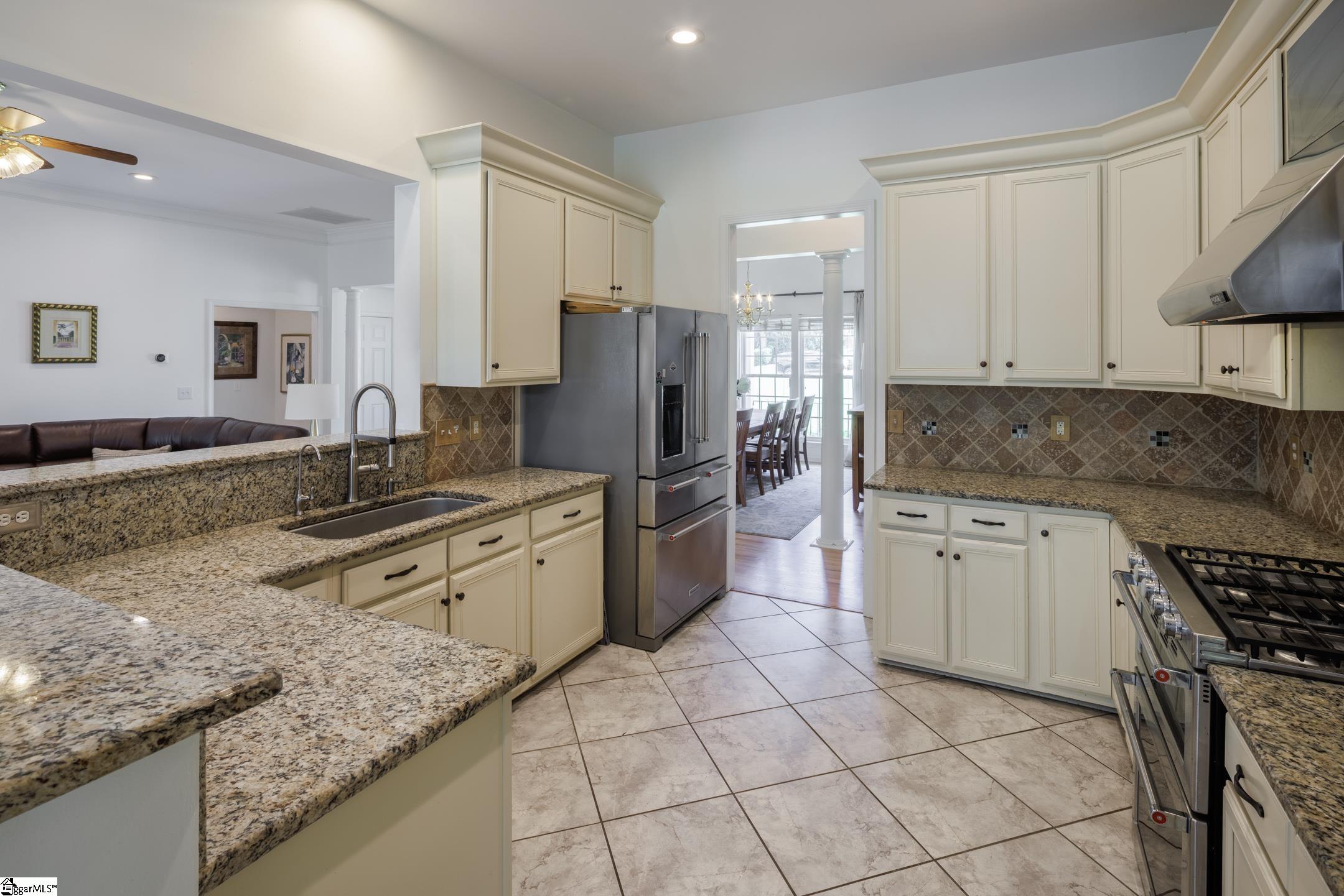 134 Carsons Pond Drive Simpsonville, SC 29681
