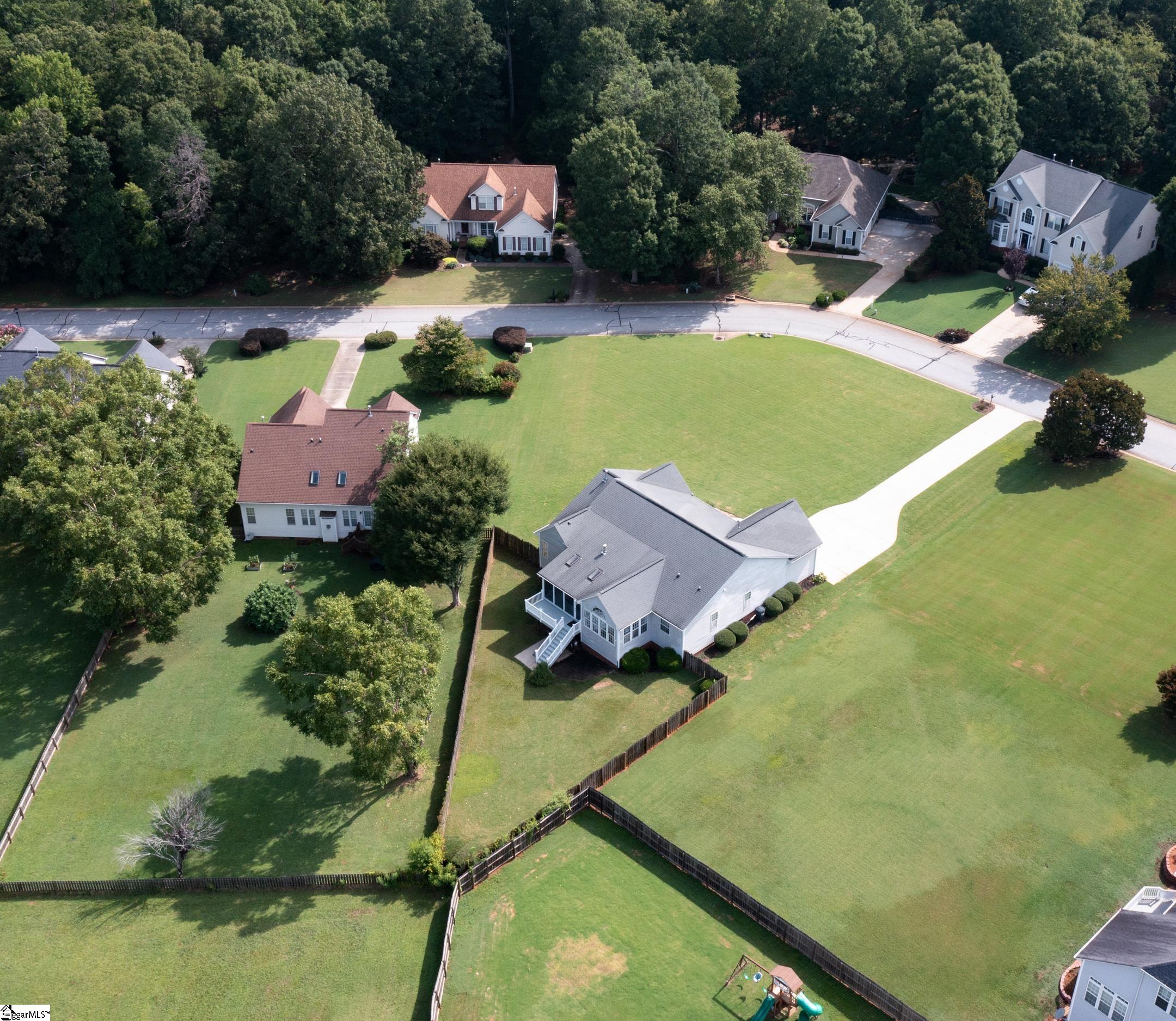 134 Carsons Pond Drive Simpsonville, SC 29681
