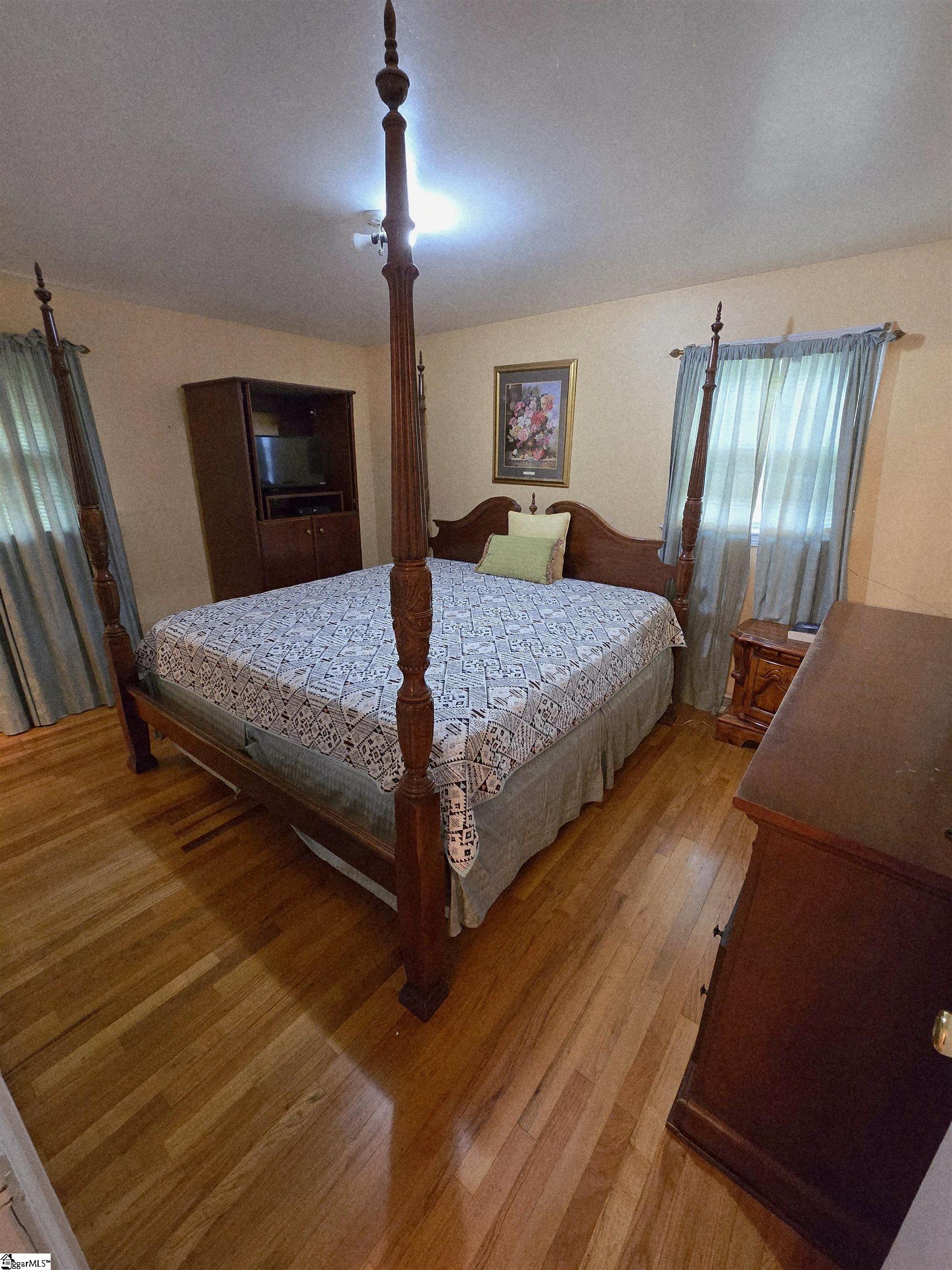 17 Vesta Drive Greenville, SC 29611