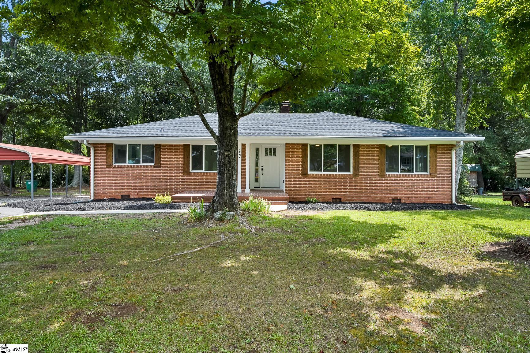 227 Belton Drive Williamston, SC 29697