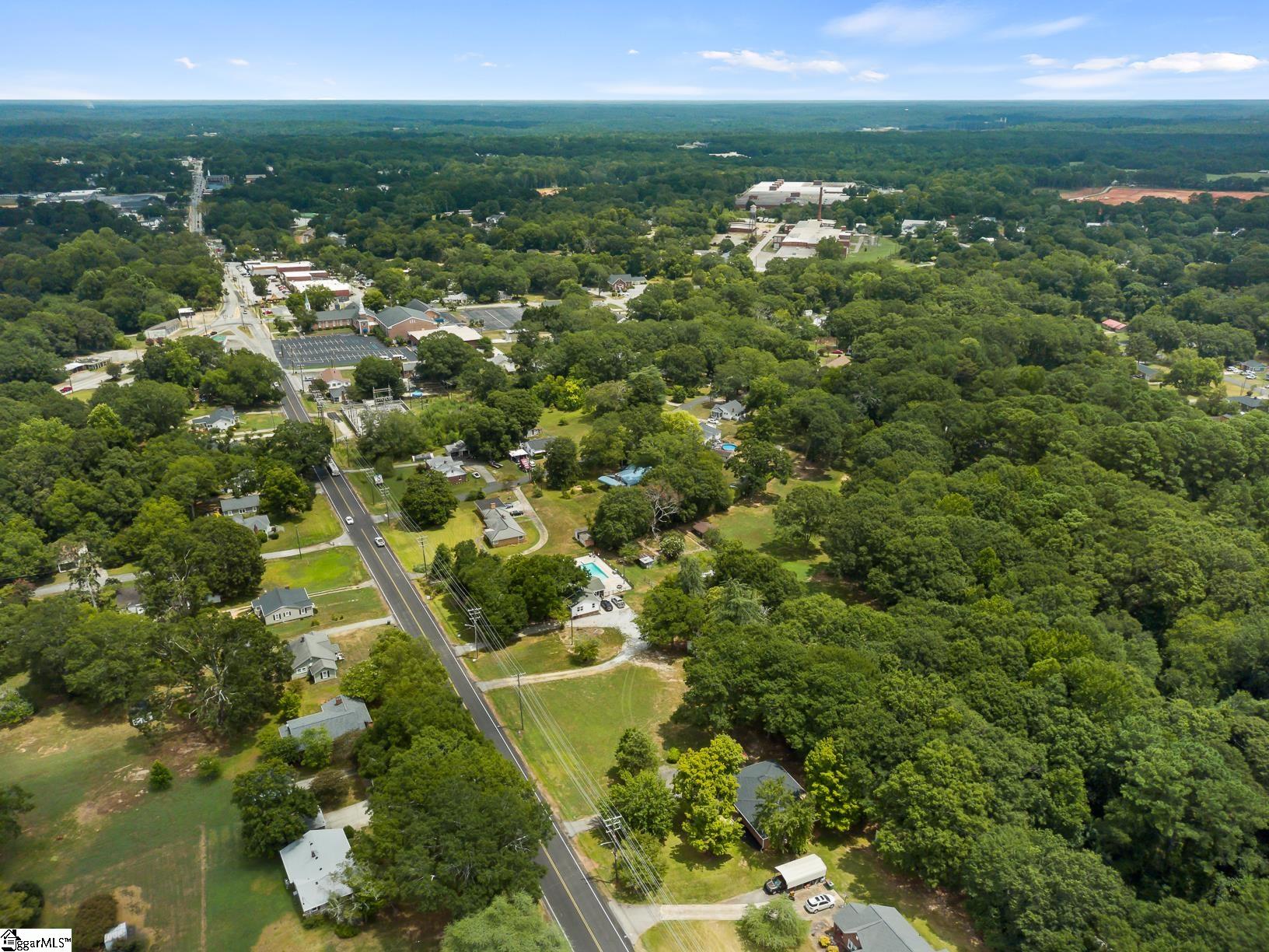 227 Belton Drive Williamston, SC 29697