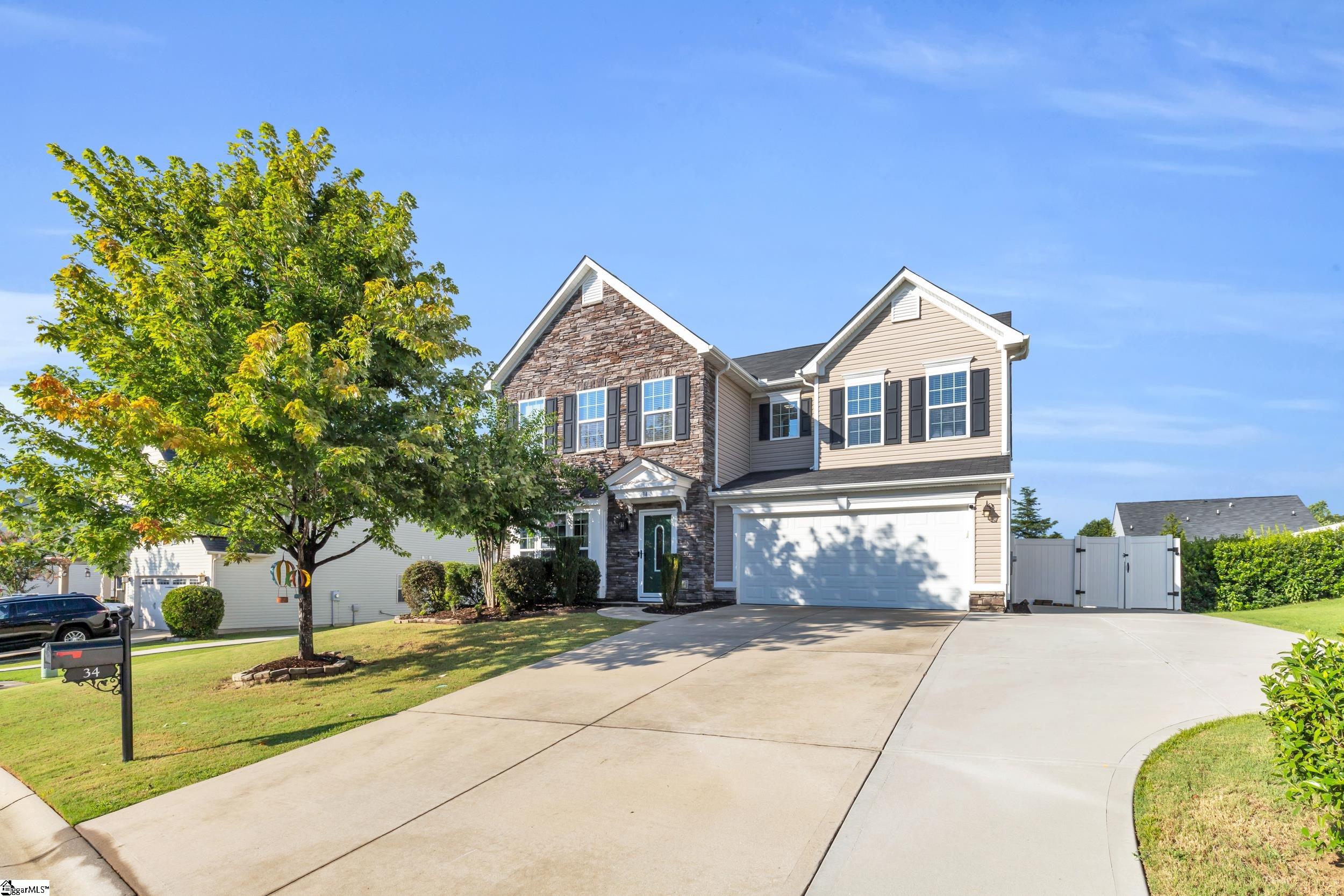 34 Barlow Court Simpsonville, SC 29681