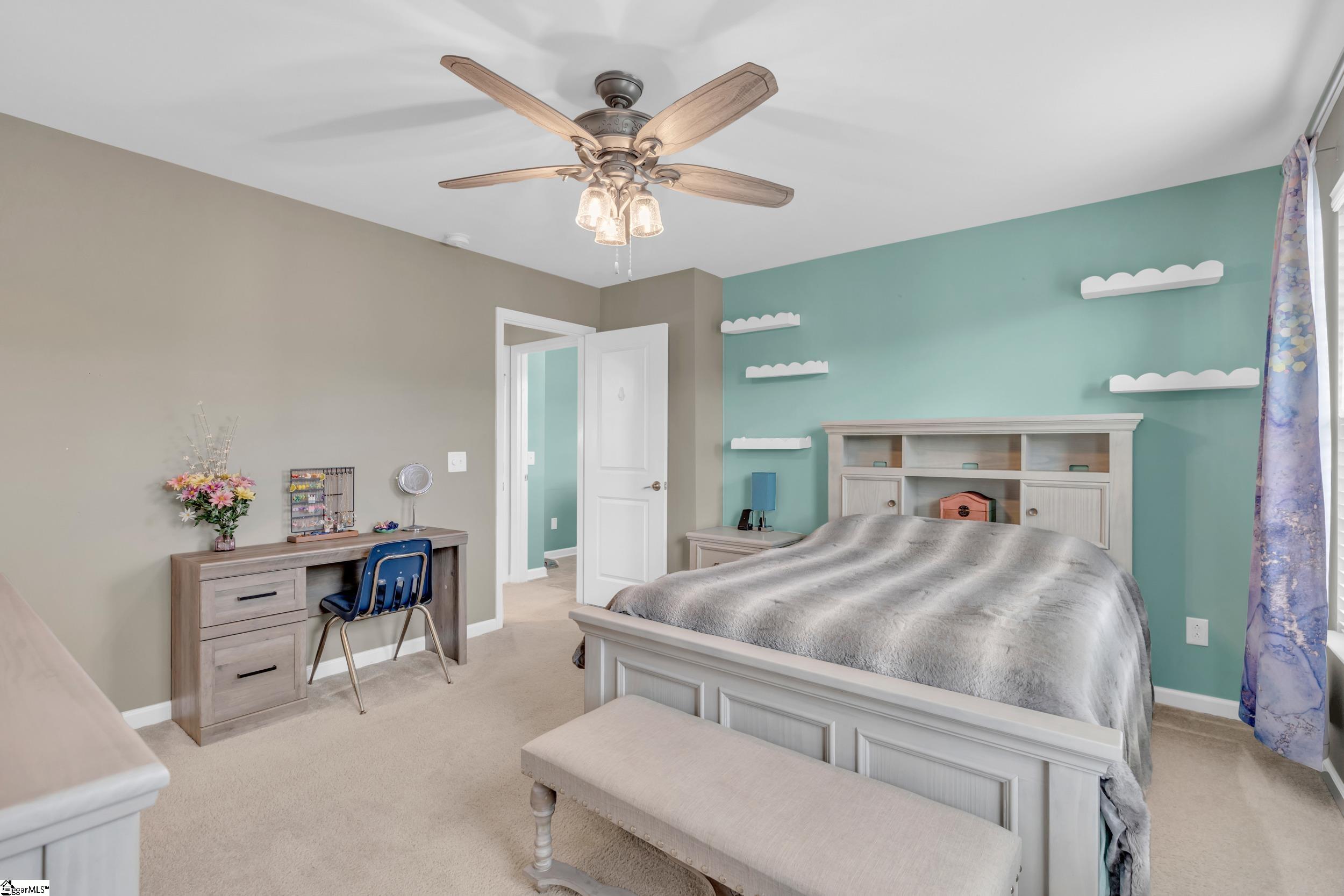 34 Barlow Court Simpsonville, SC 29681