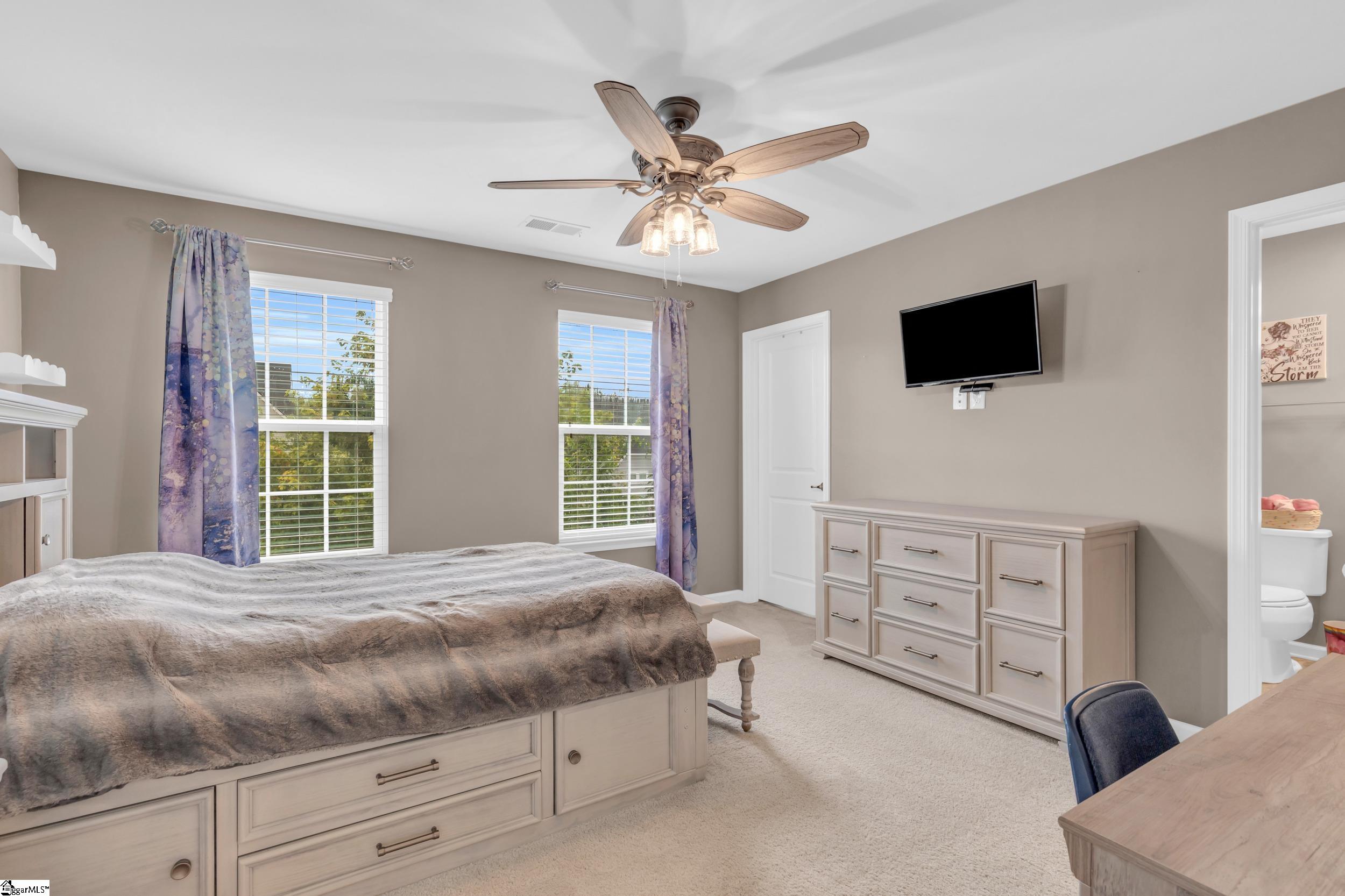 34 Barlow Court Simpsonville, SC 29681