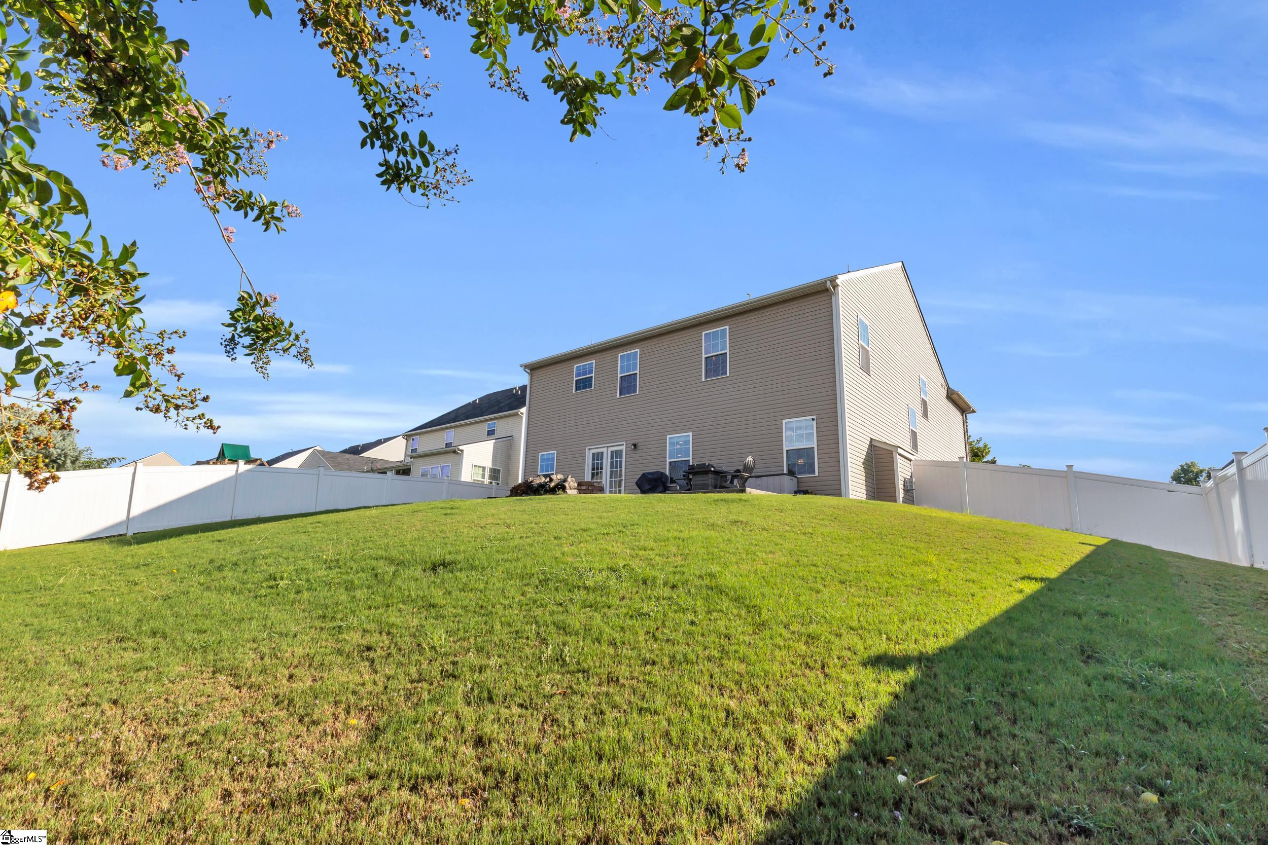 34 Barlow Court Simpsonville, SC 29681