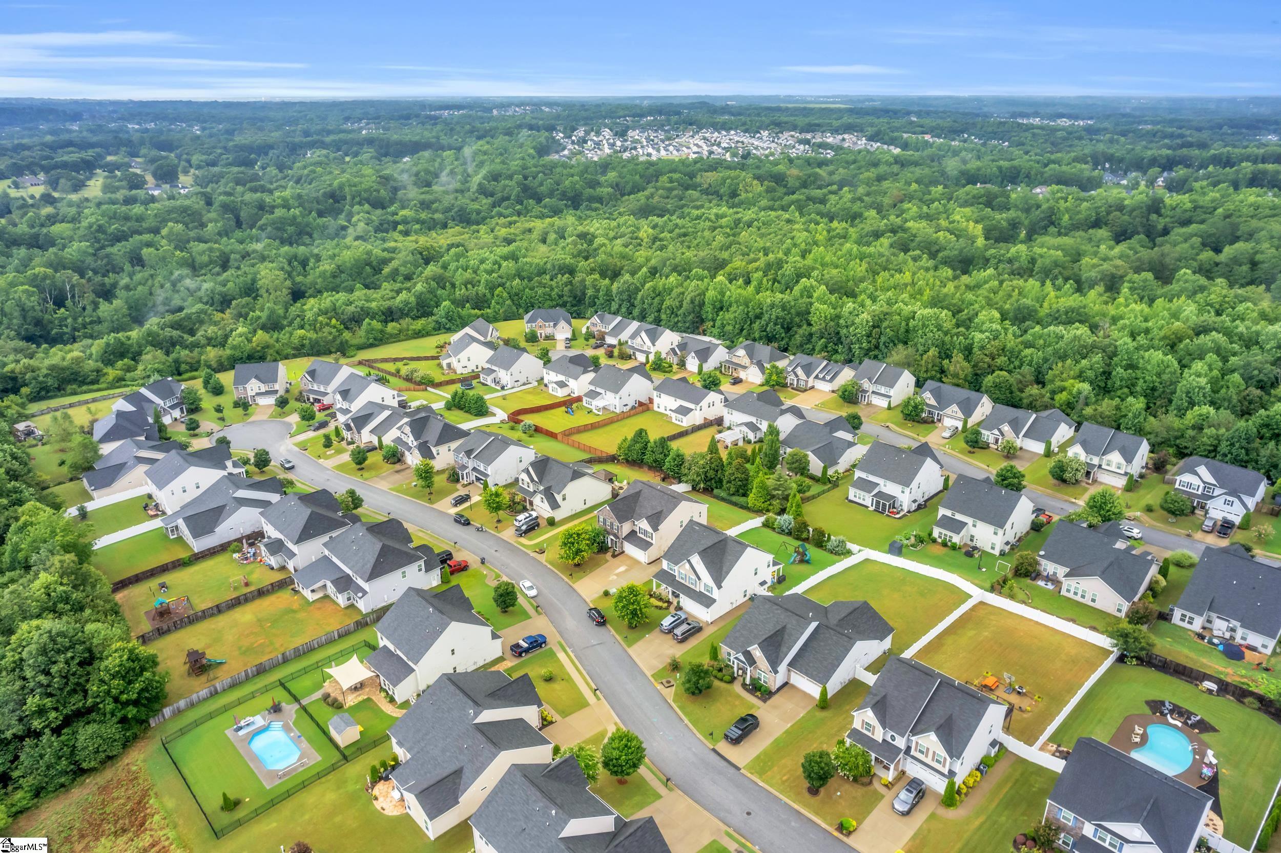 34 Barlow Court Simpsonville, SC 29681