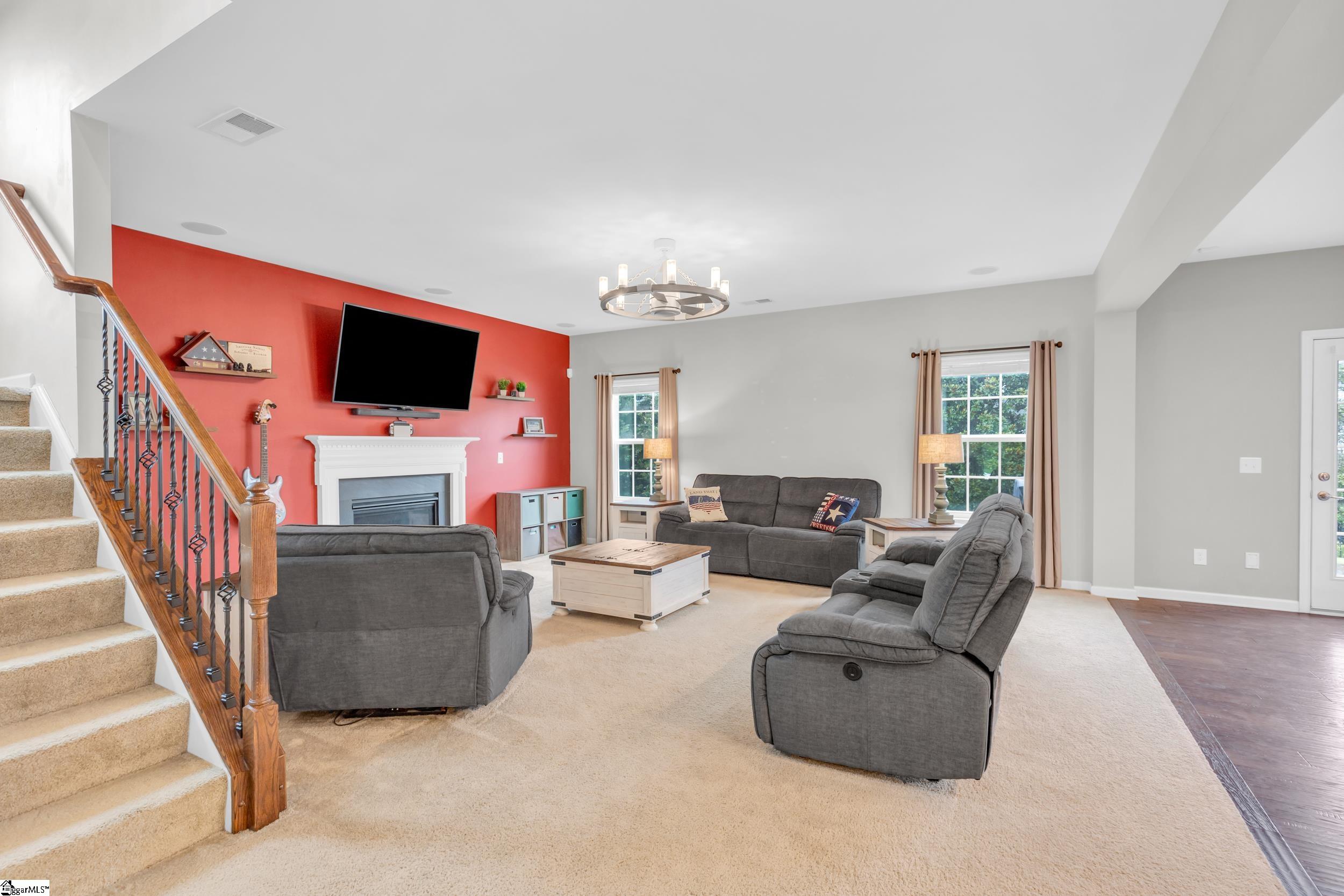34 Barlow Court Simpsonville, SC 29681