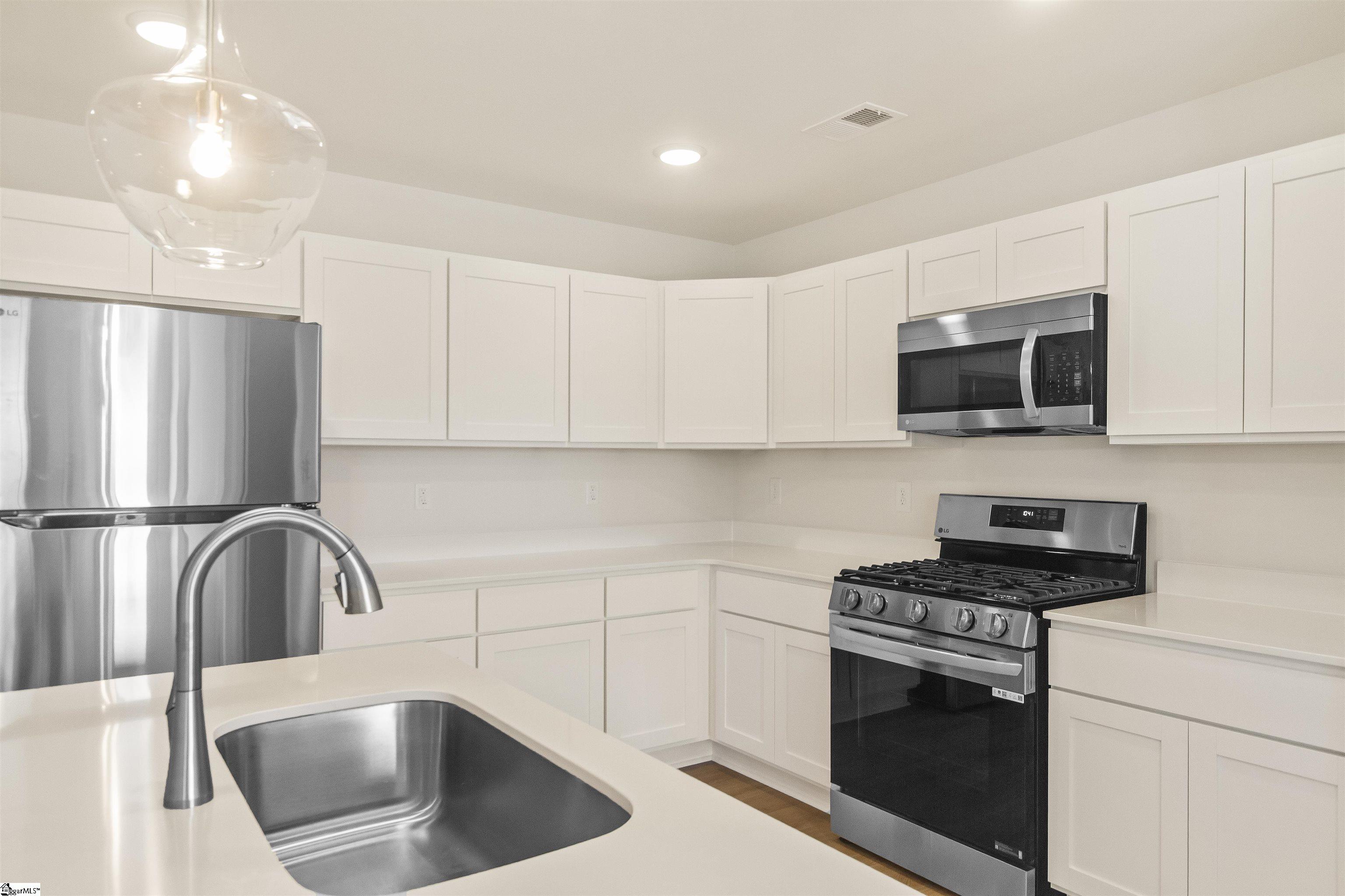 125 Cillian Street Fountain Inn, SC 29644