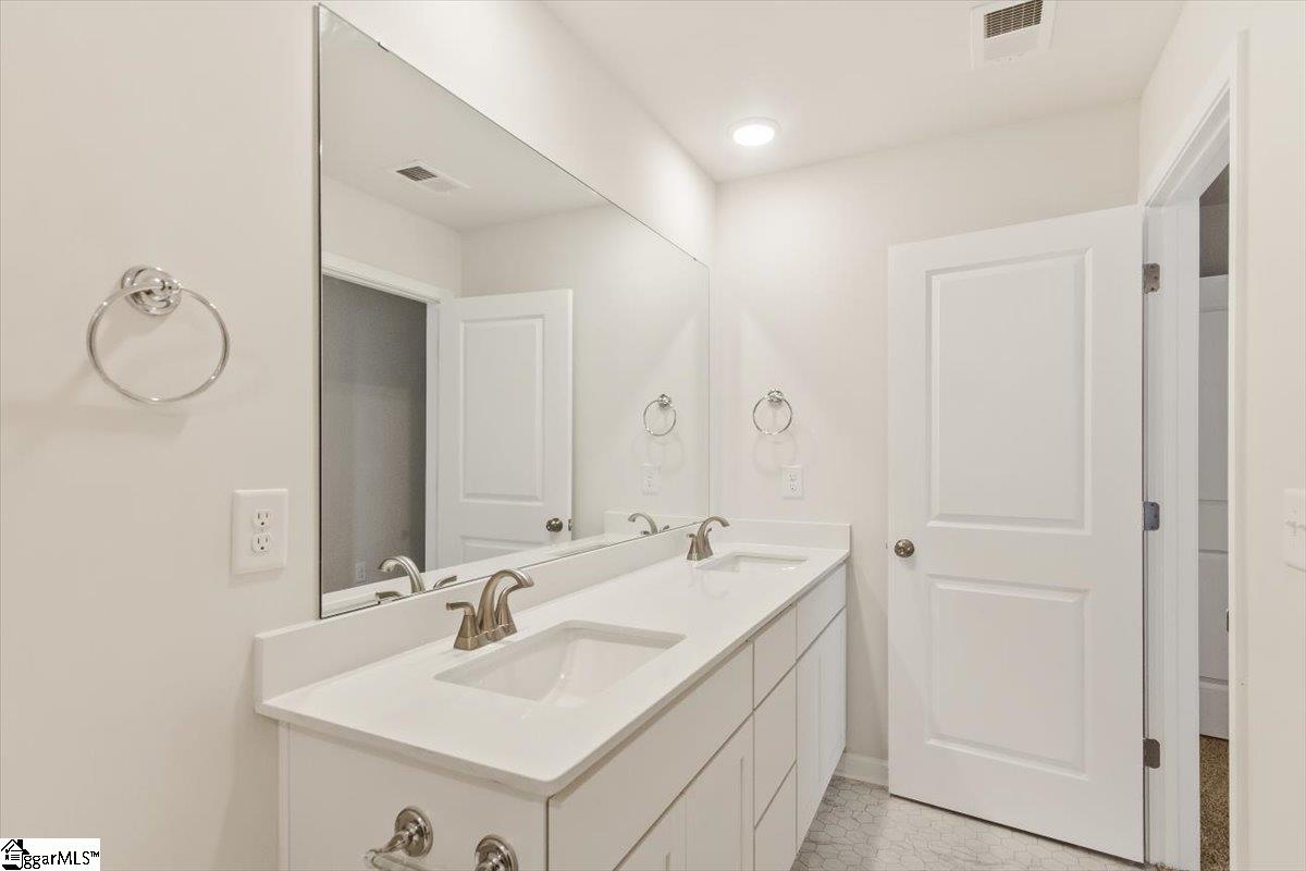 125 Cillian Street Fountain Inn, SC 29644