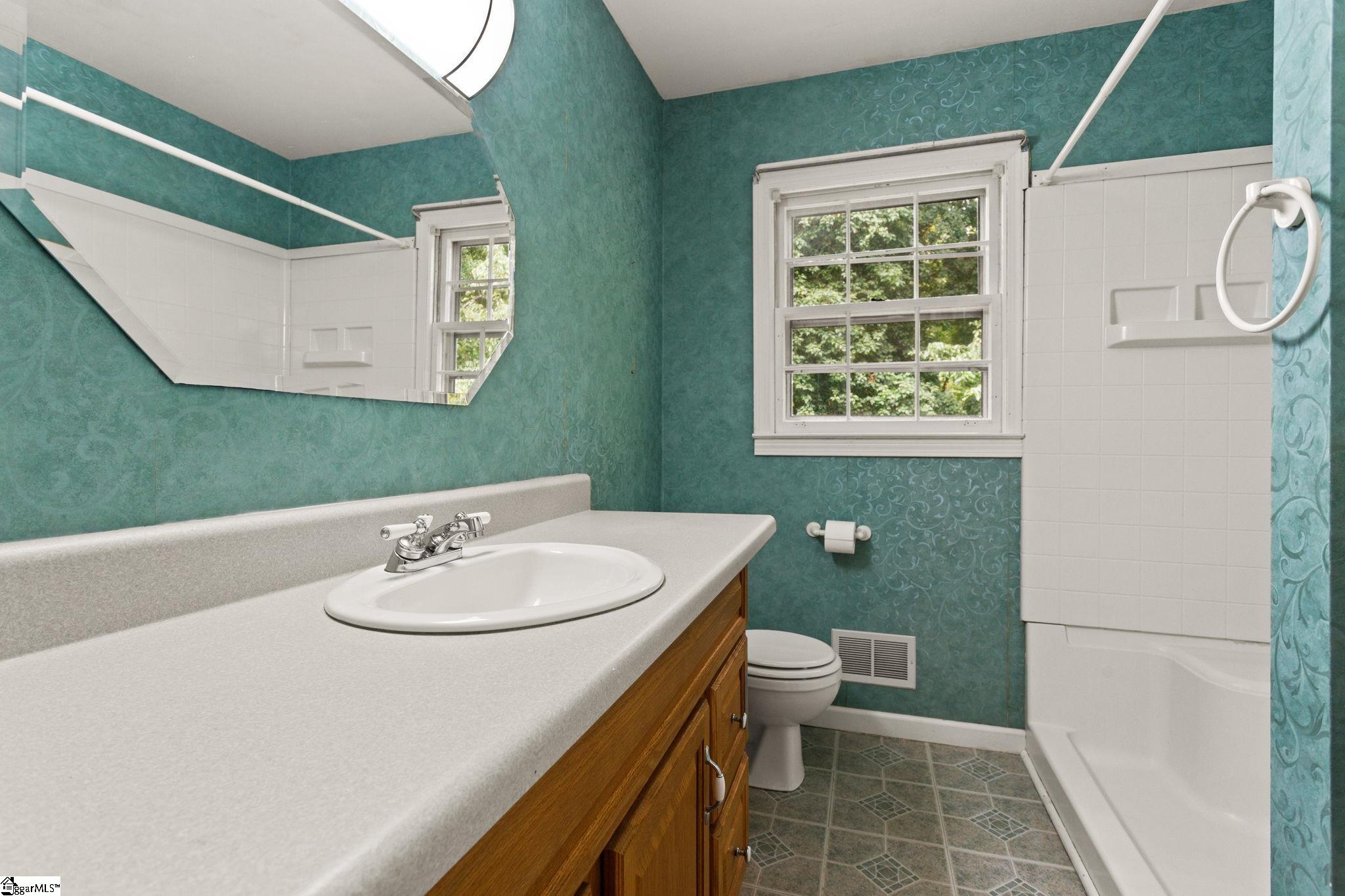 106 Spring Forest Drive Greenville, SC 29615
