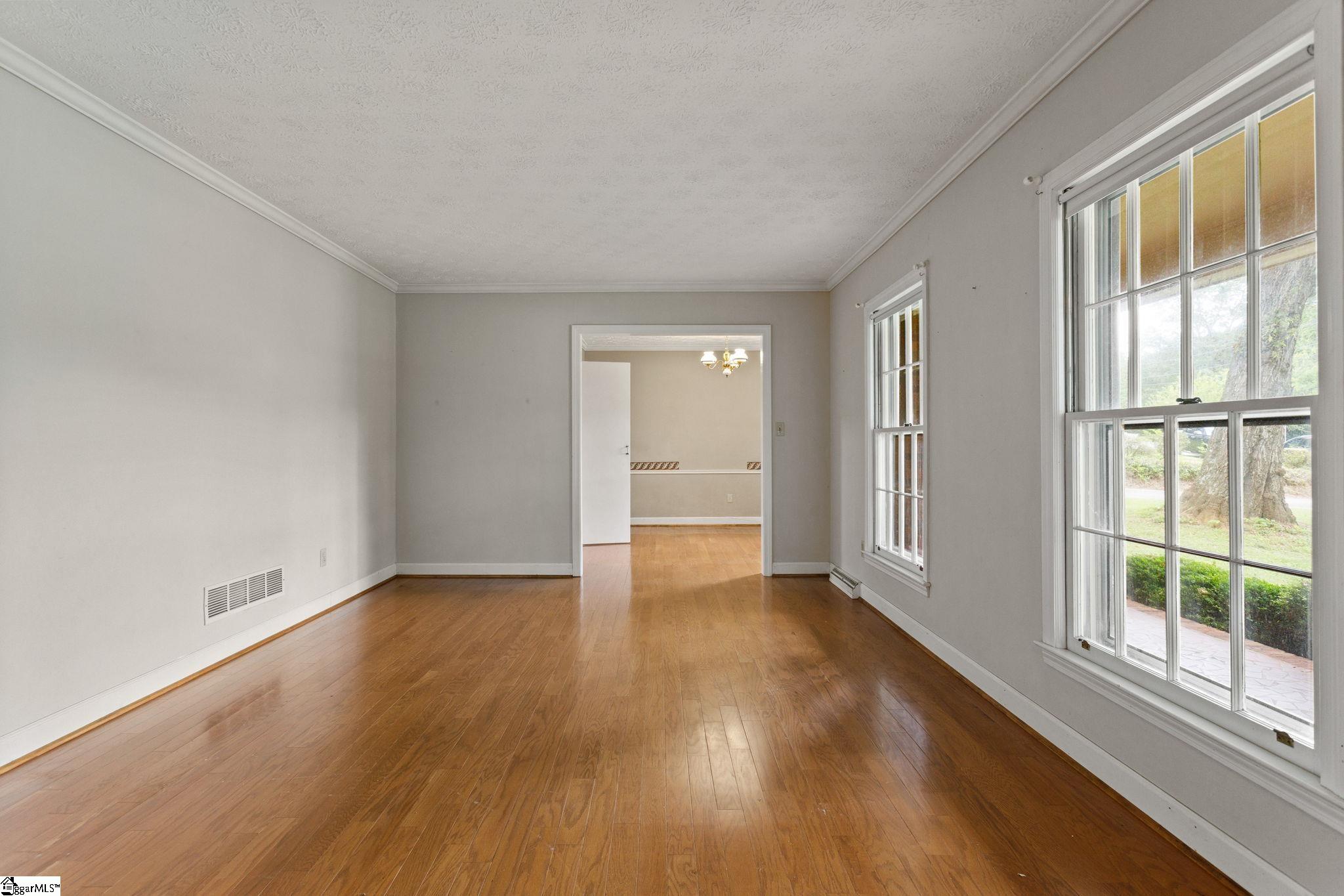106 Spring Forest Drive Greenville, SC 29615
