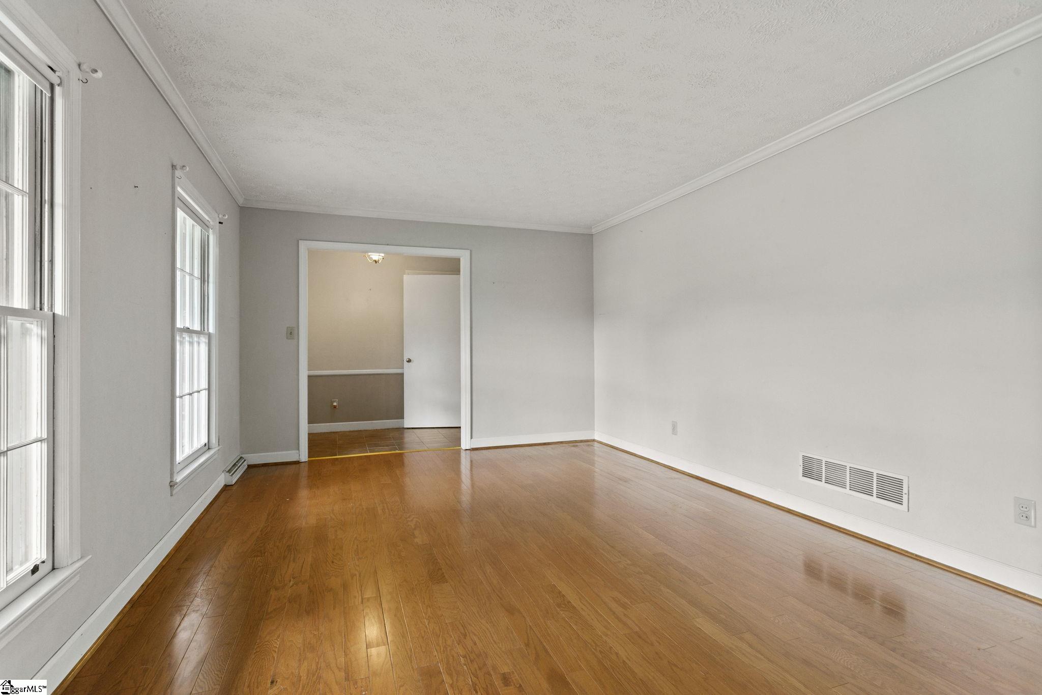 106 Spring Forest Drive Greenville, SC 29615