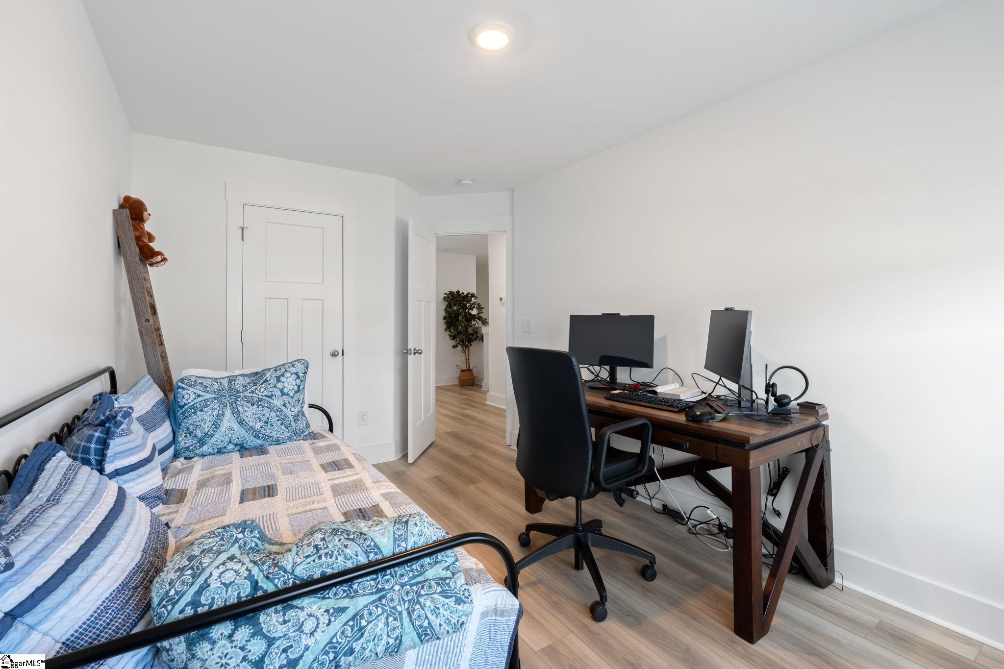 62 Mardale Lane Greenville, SC 29609