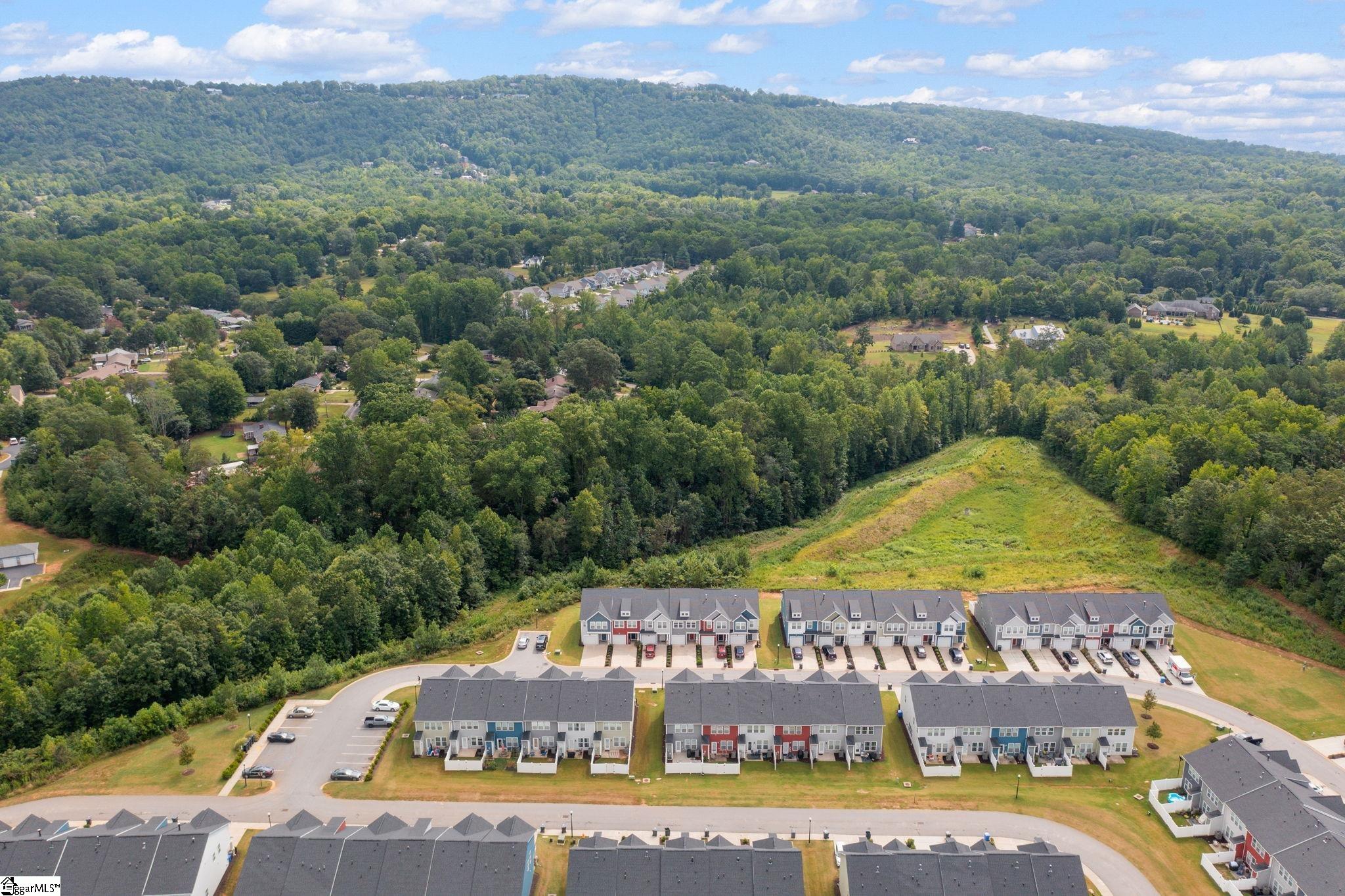 62 Mardale Lane Greenville, SC 29609