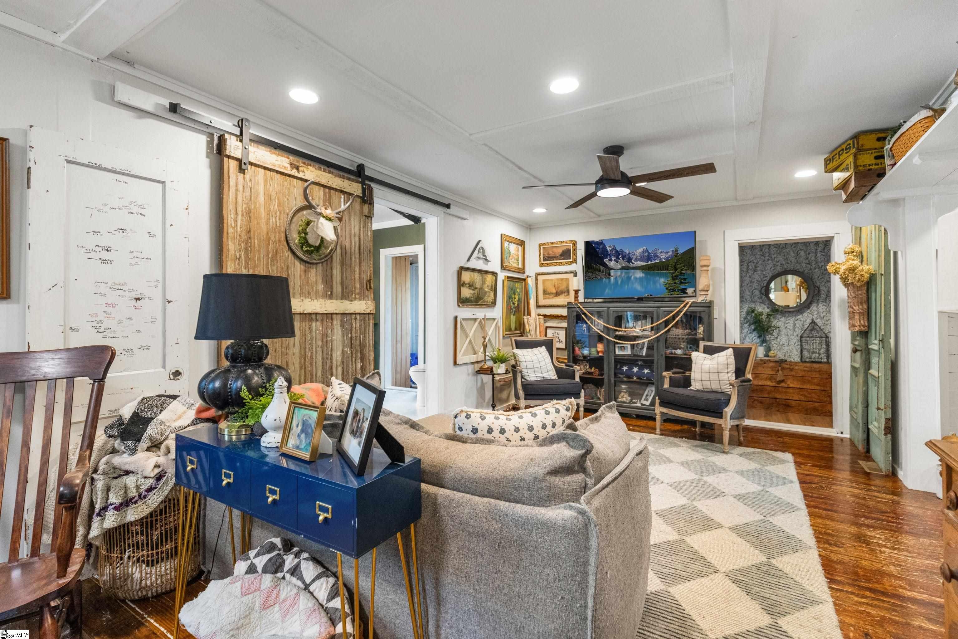 11764 Highway 76 W Road Gray Court, SC 29645