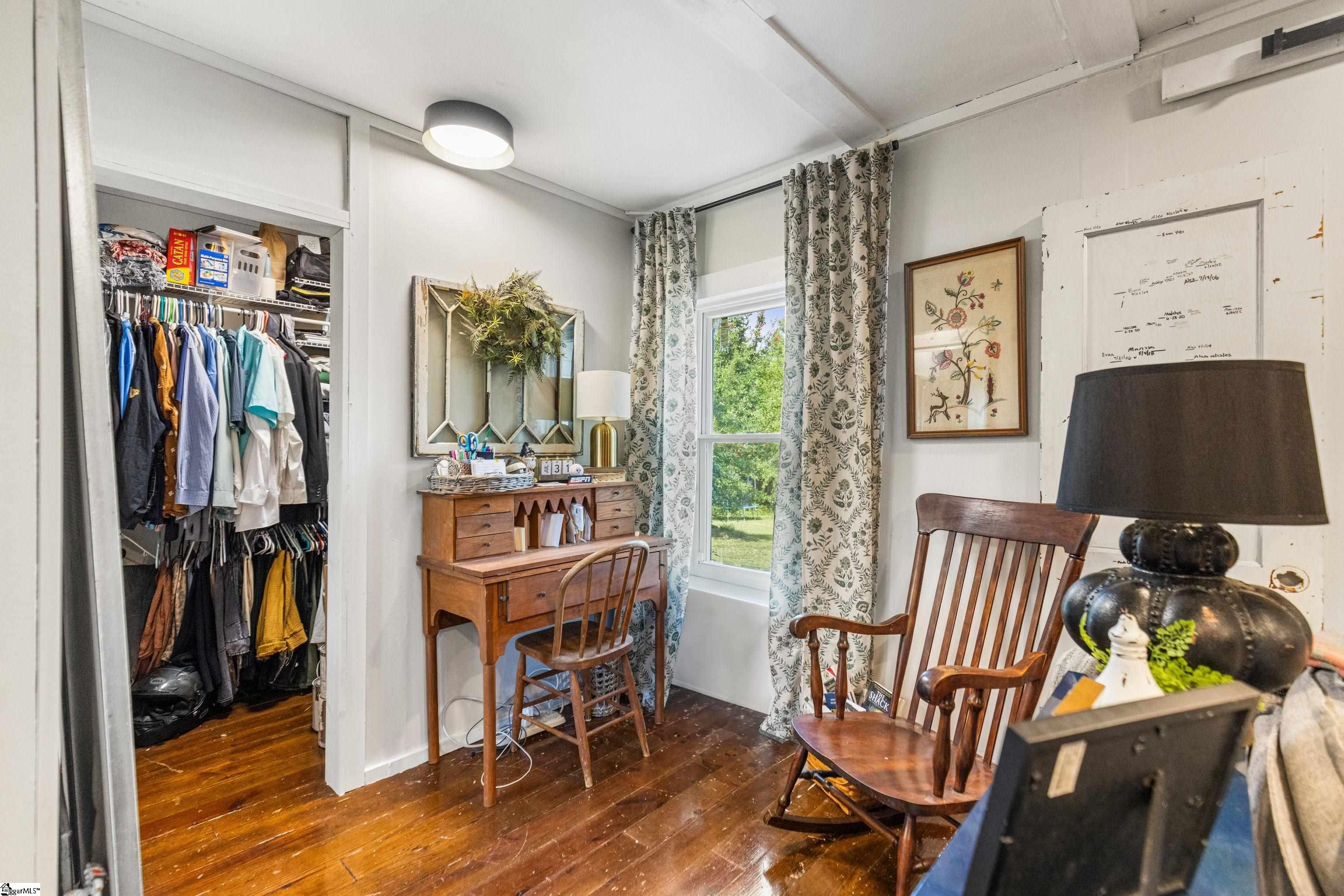 11764 Highway 76 W Road Gray Court, SC 29645