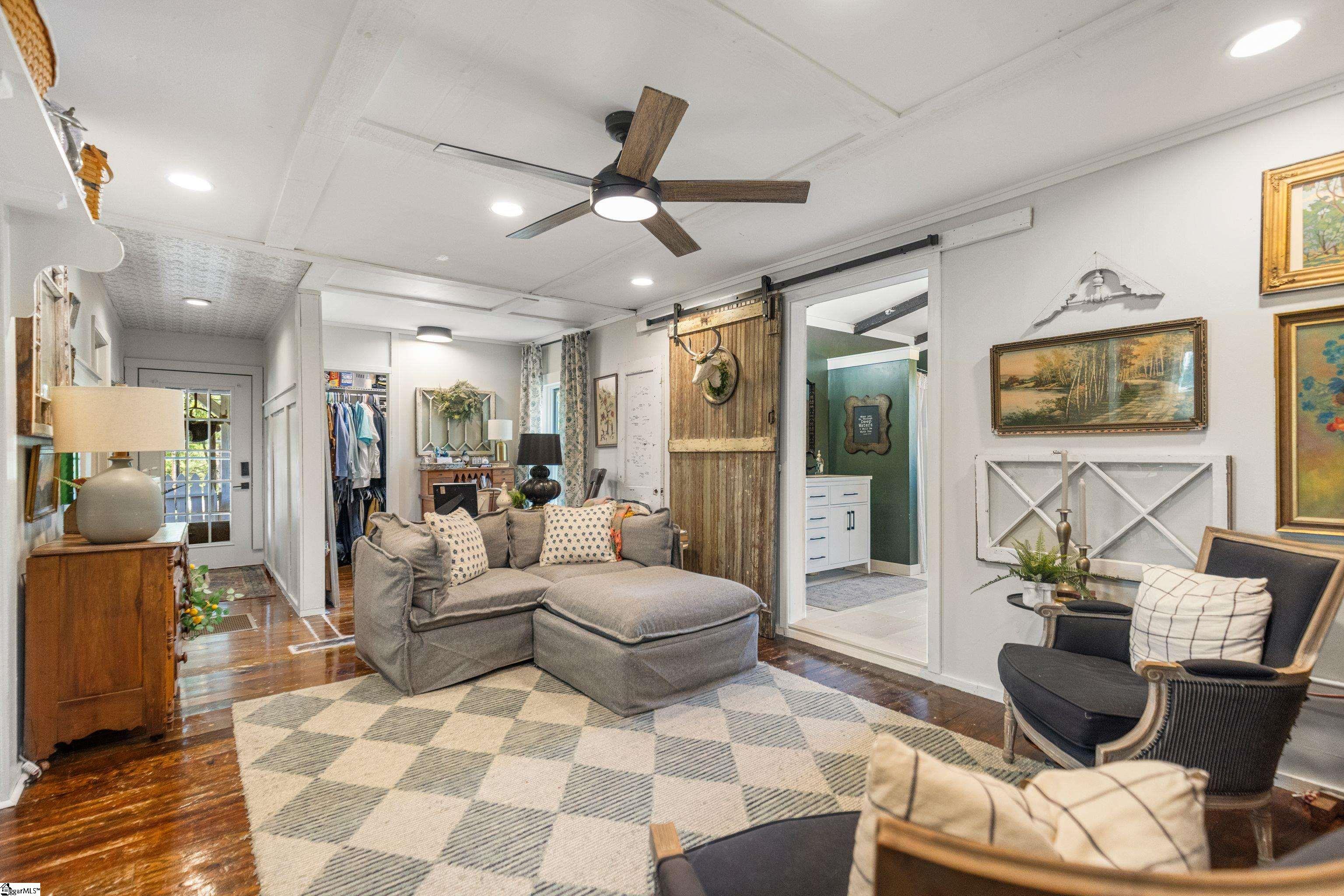 11764 Highway 76 W Road Gray Court, SC 29645
