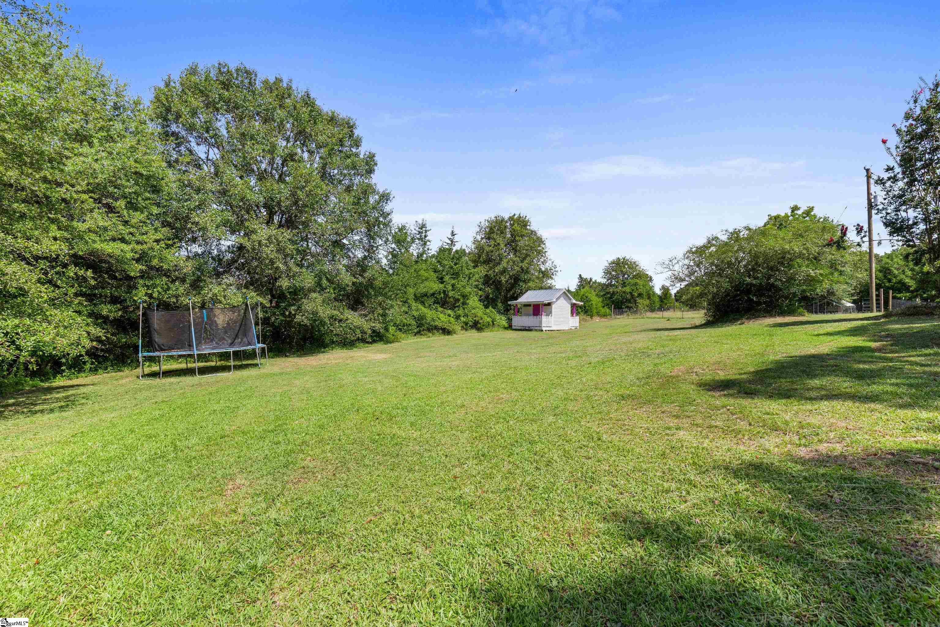 11764 Highway 76 W Road Gray Court, SC 29645