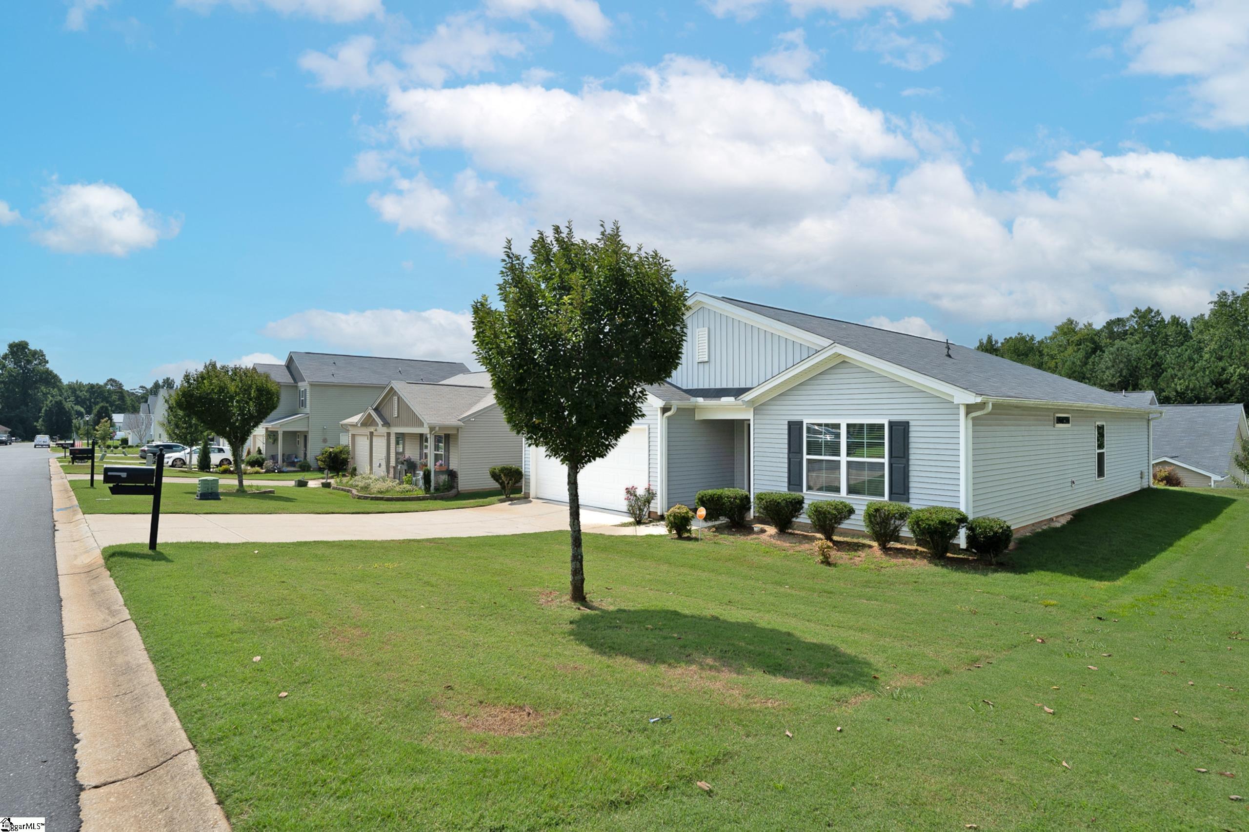 158 Spirit Drive Roebuck, SC 29376