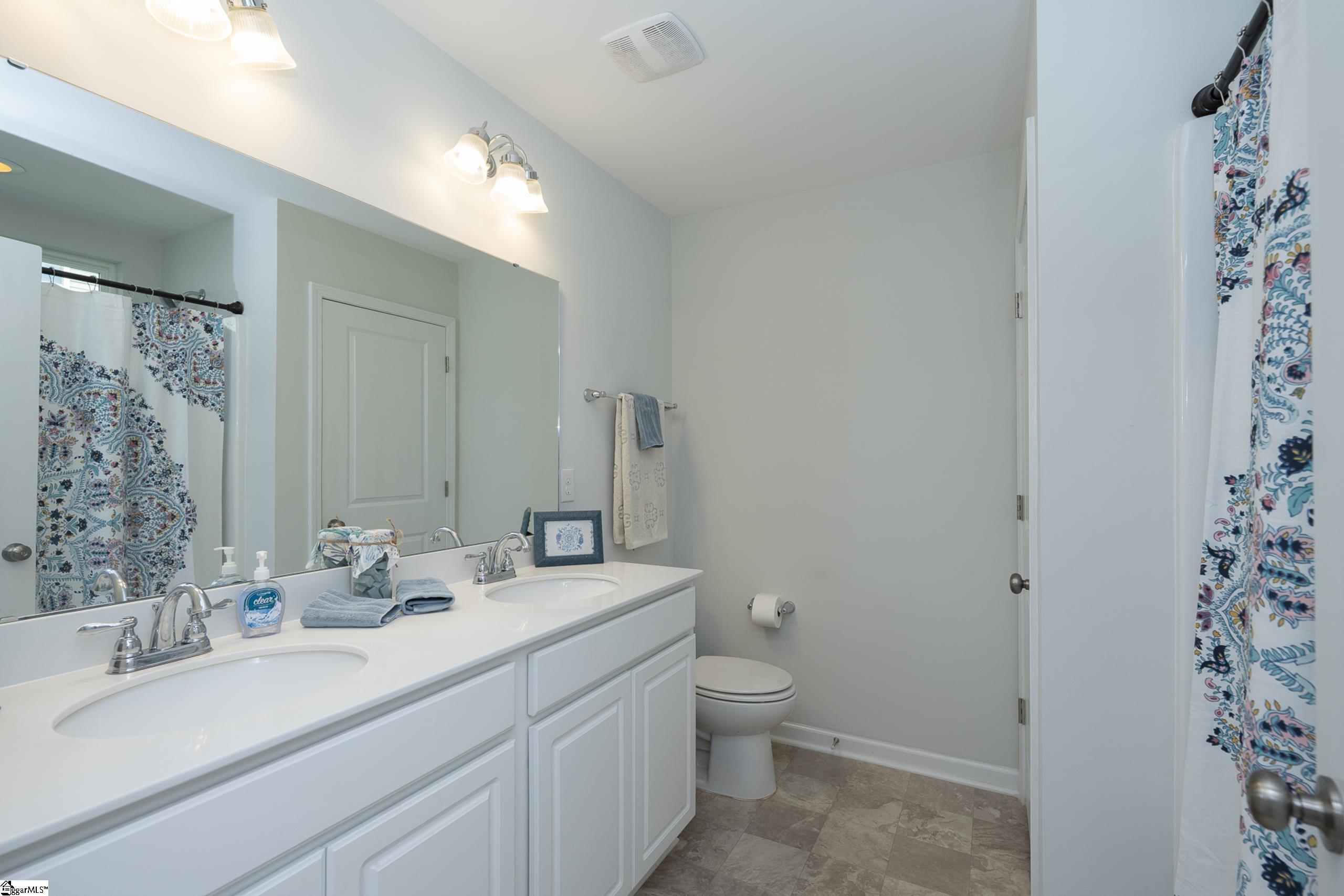 158 Spirit Drive Roebuck, SC 29376
