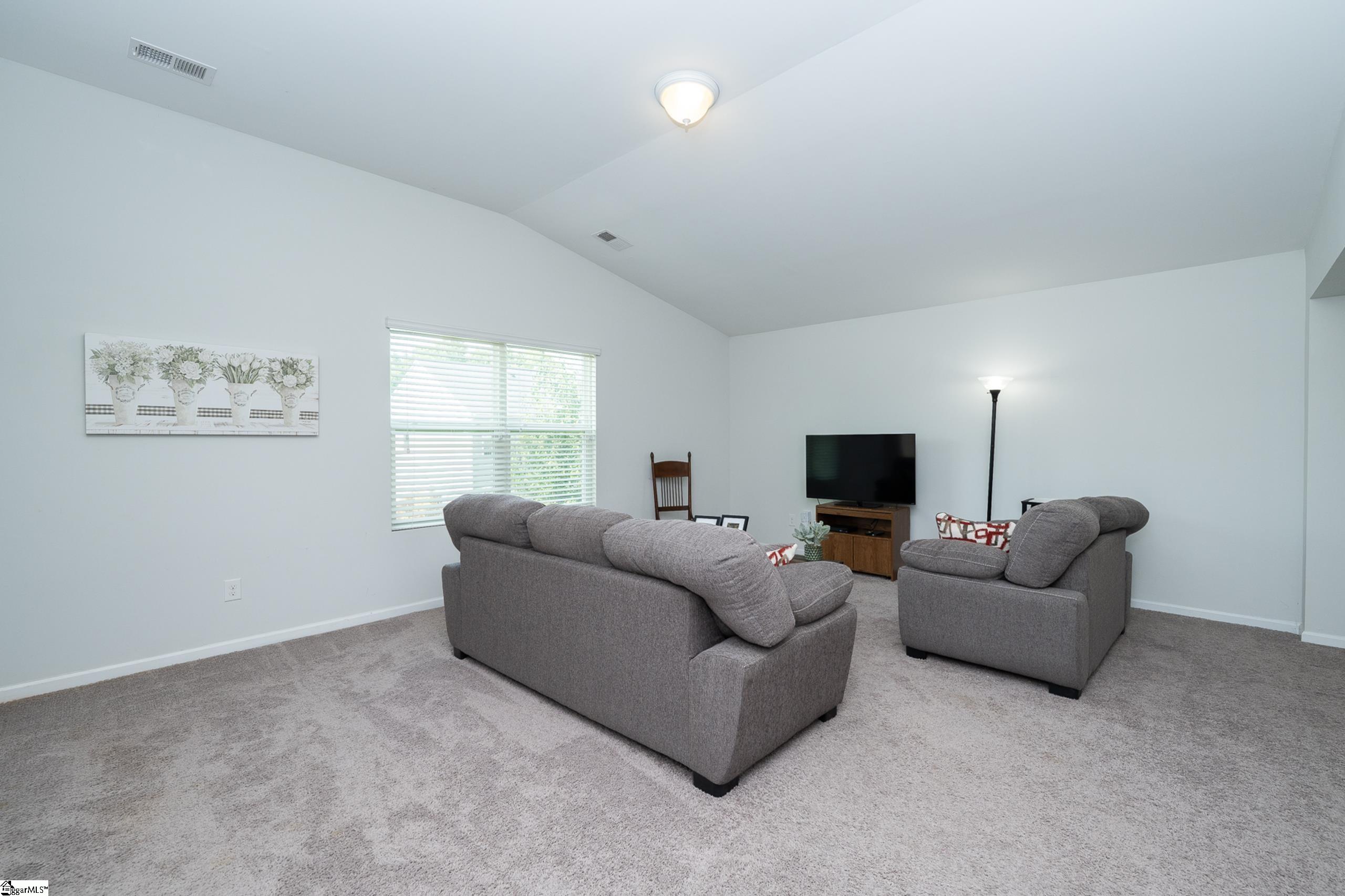 158 Spirit Drive Roebuck, SC 29376