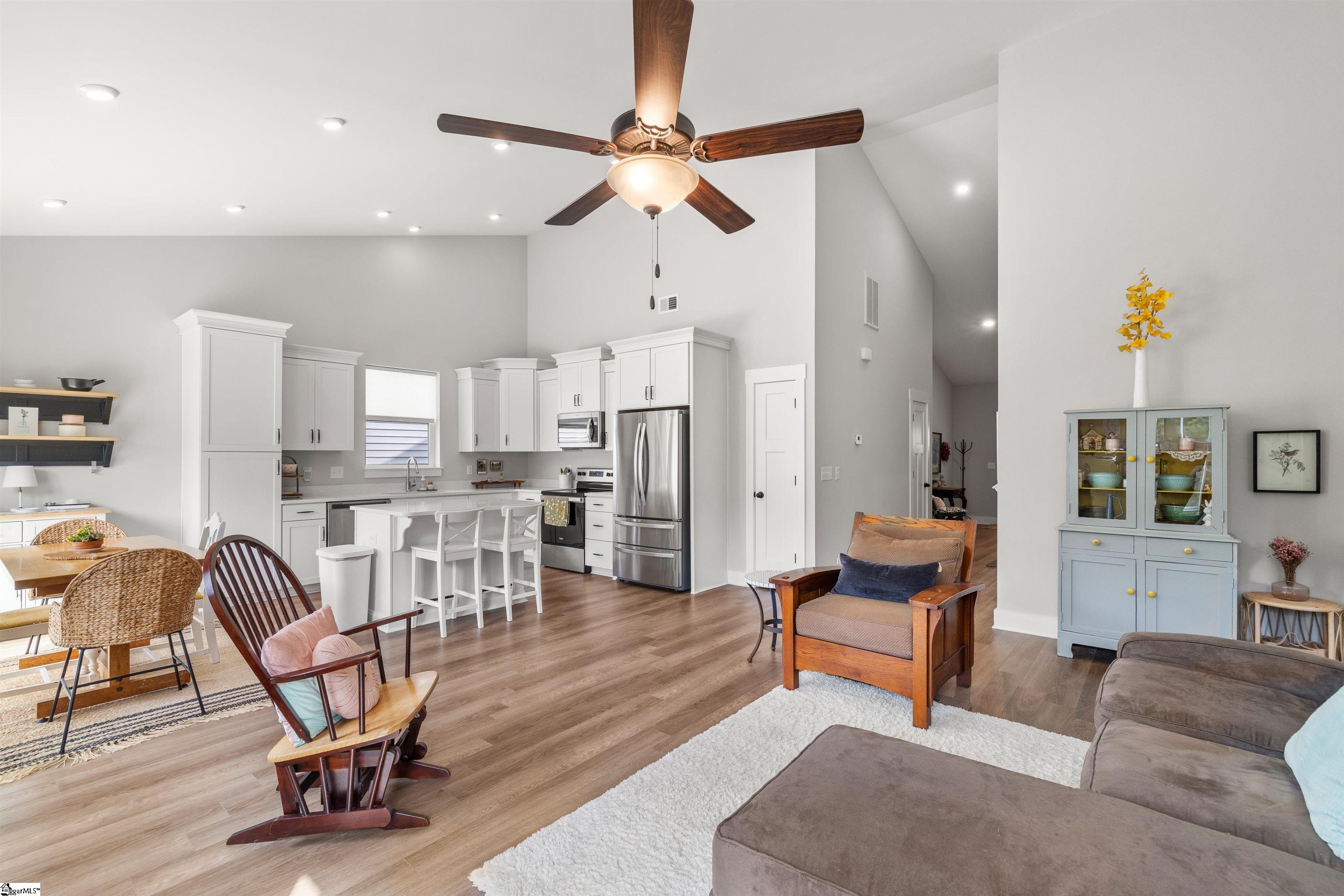 325 Kelby Street Travelers Rest, SC 29690