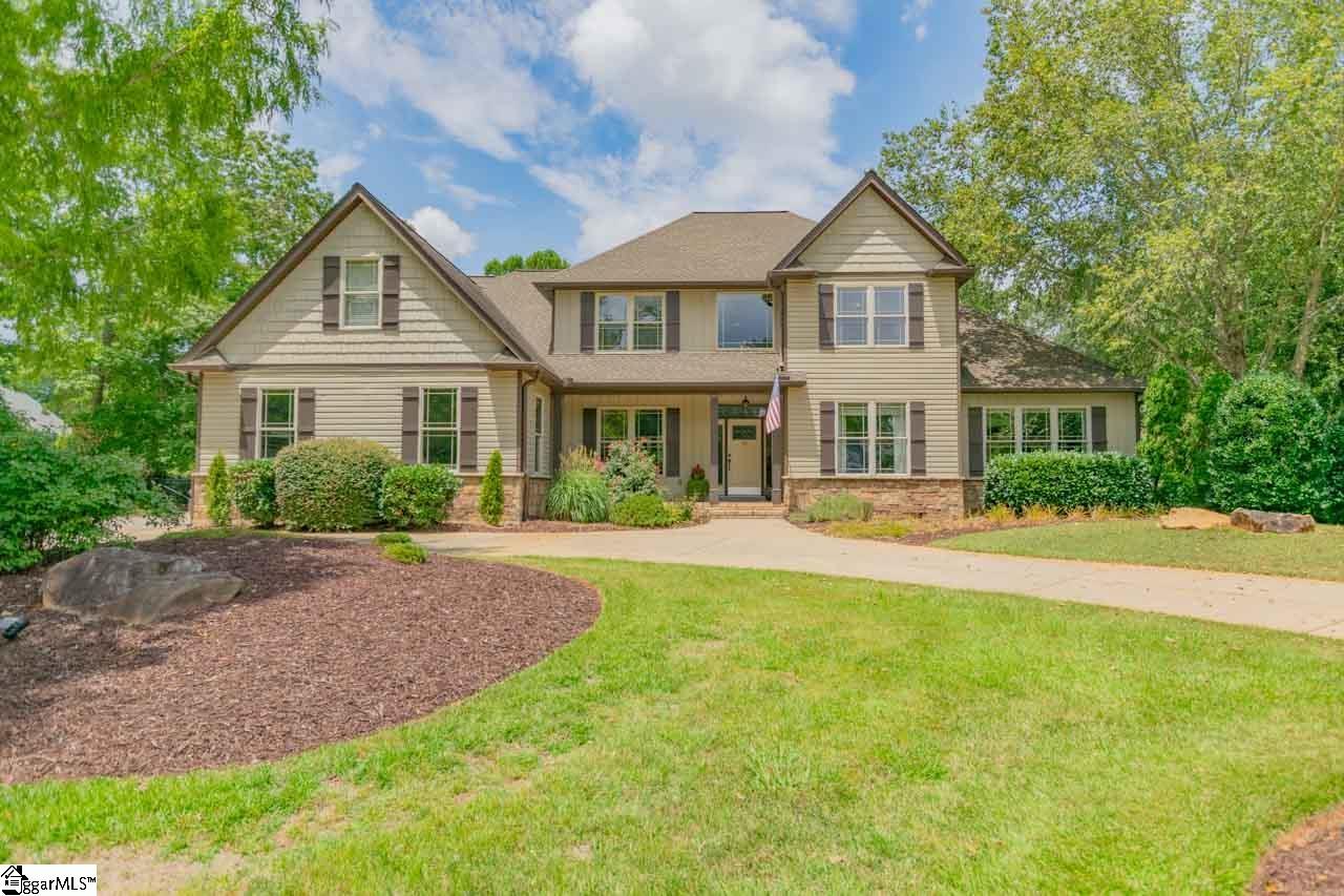 10 Forest Valley Way Greer, SC 29651