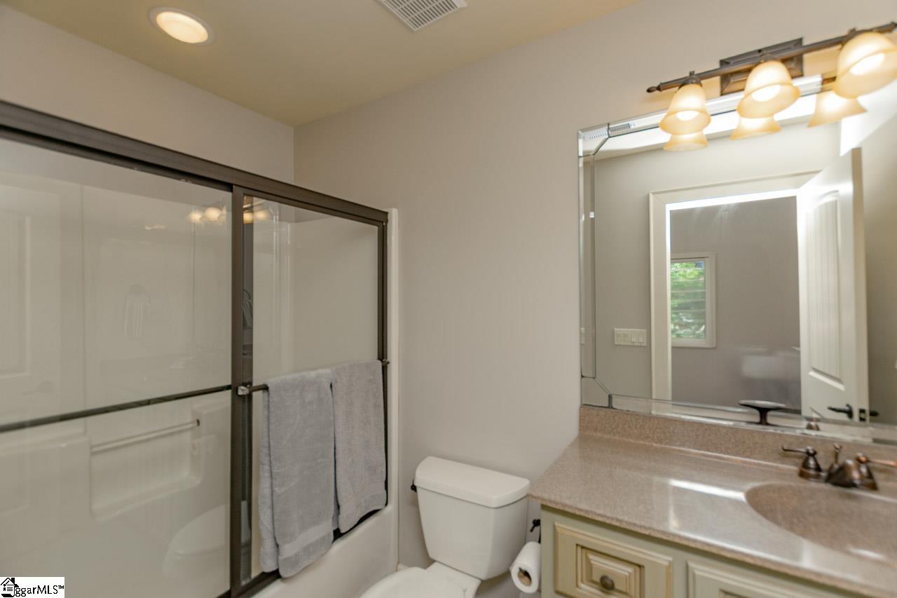 10 Forest Valley Way Greer, SC 29651