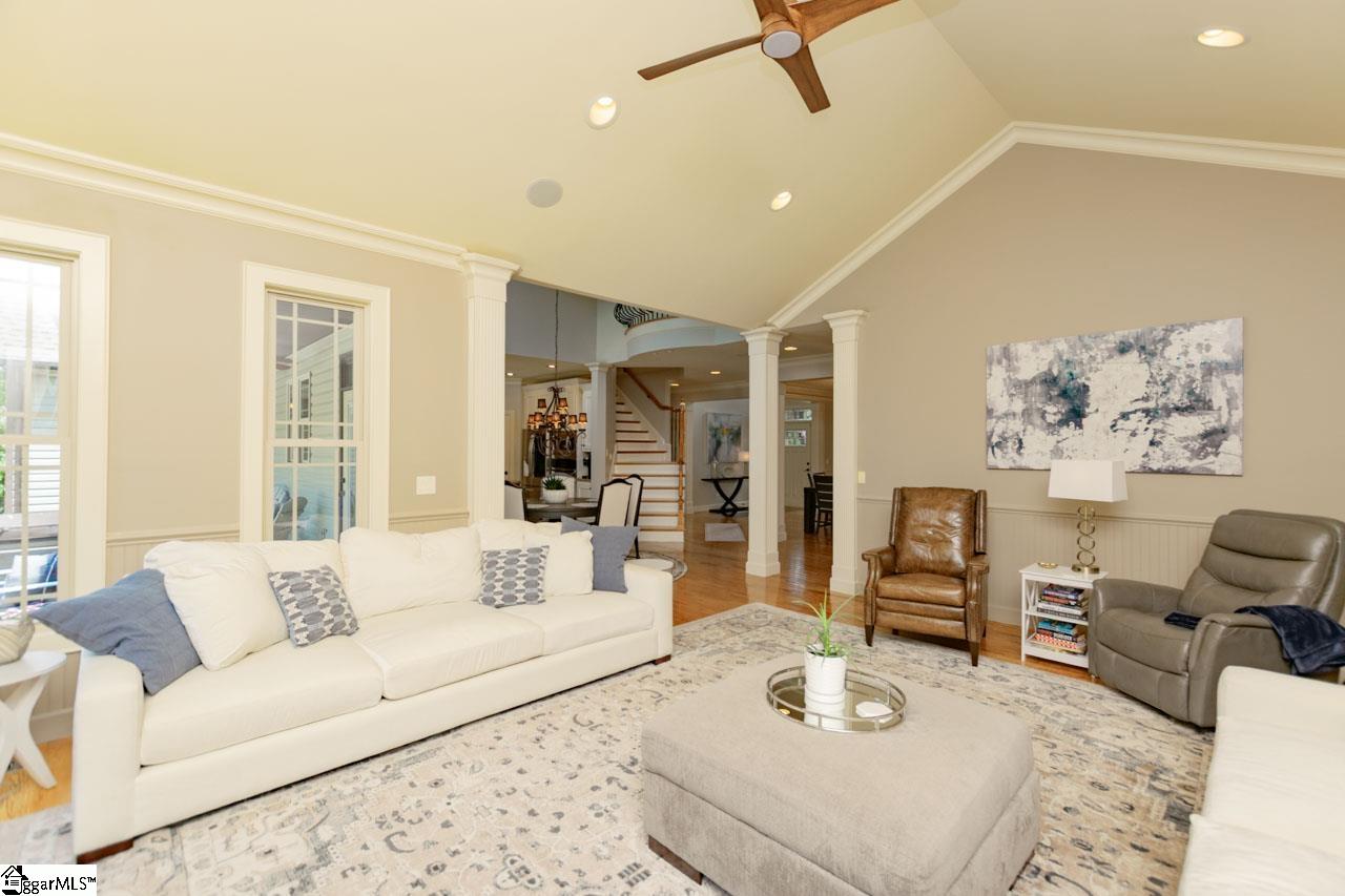 10 Forest Valley Way Greer, SC 29651