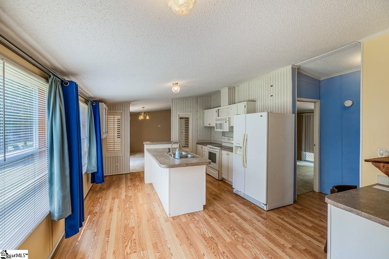 119 Pine Circle Pelzer, SC 29669-8831