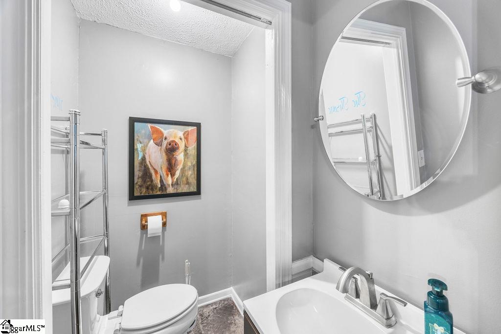 77 Loftis Road Travelers Rest, SC 29690