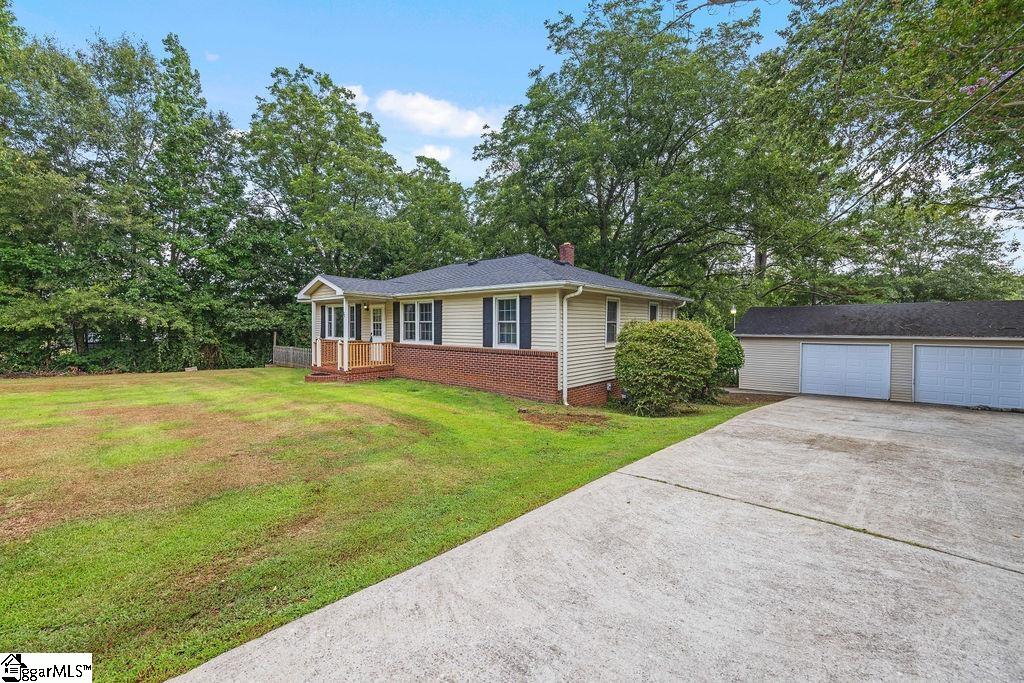 77 Loftis Road Travelers Rest, SC 29690