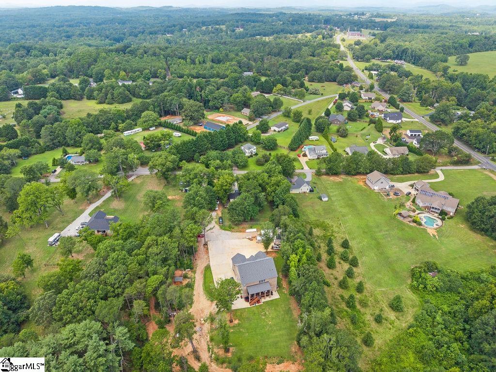 77 Loftis Road Travelers Rest, SC 29690