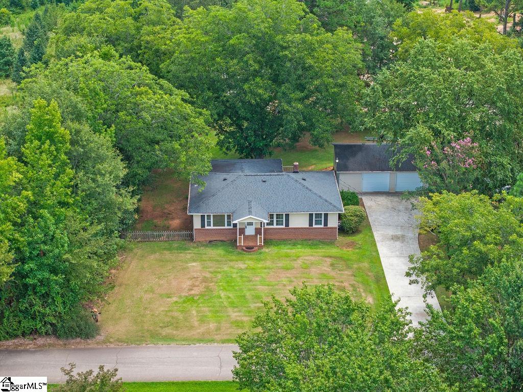 77 Loftis Road Travelers Rest, SC 29690