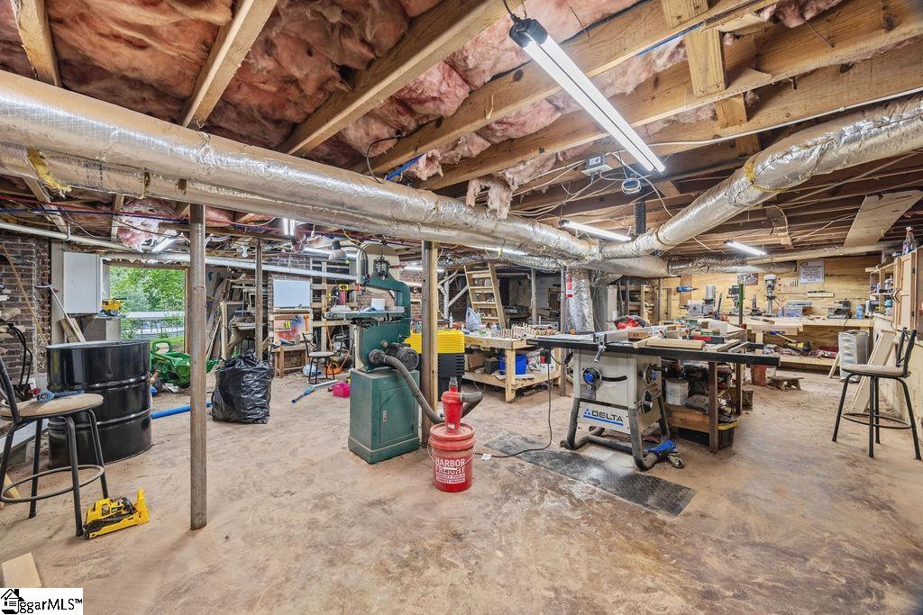77 Loftis Road Travelers Rest, SC 29690