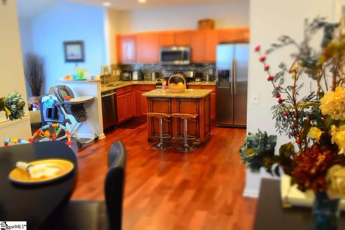 254 Hadley Commons Drive Mauldin, SC 29662