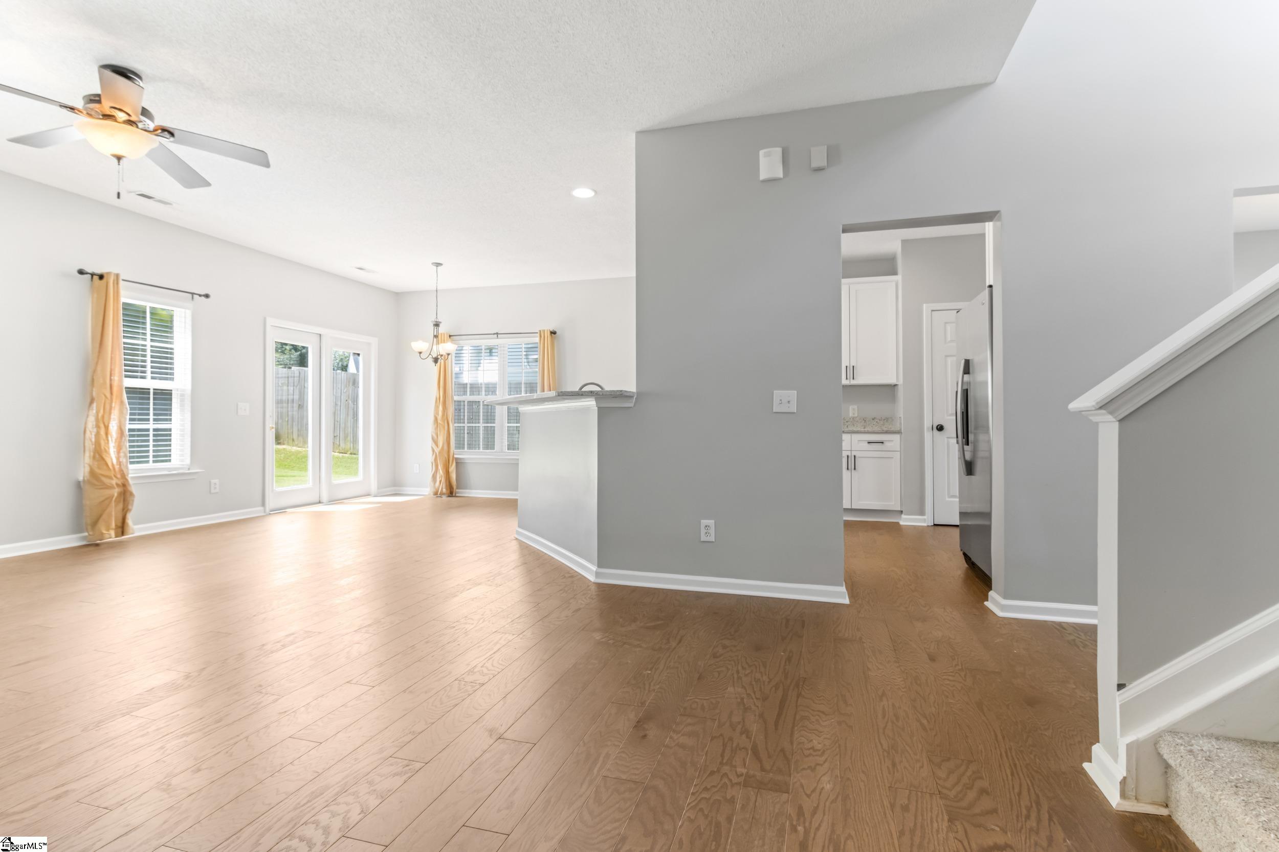 24 N Orchard Farms Avenue Simpsonville, SC 29681