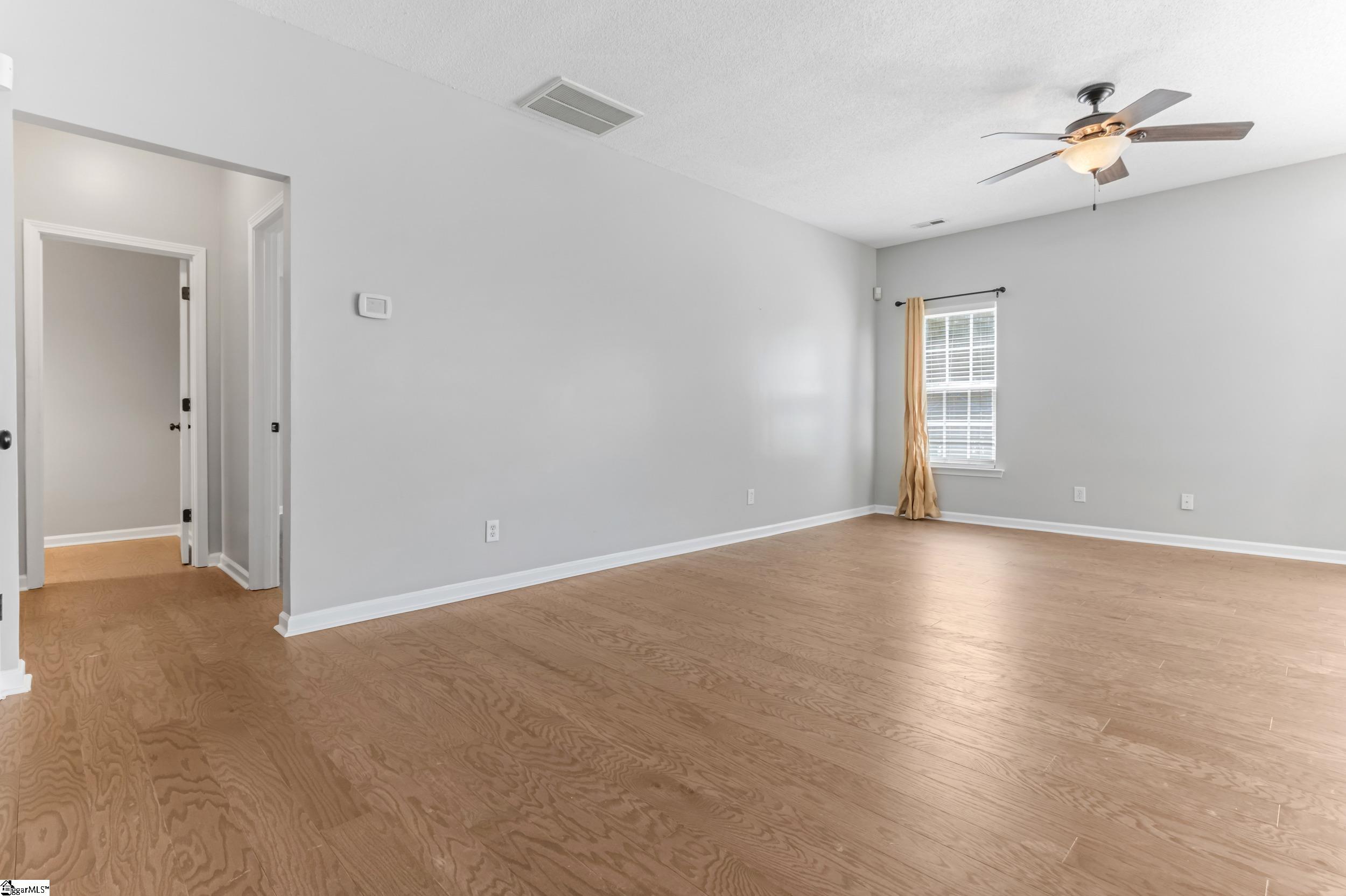 24 N Orchard Farms Avenue Simpsonville, SC 29681